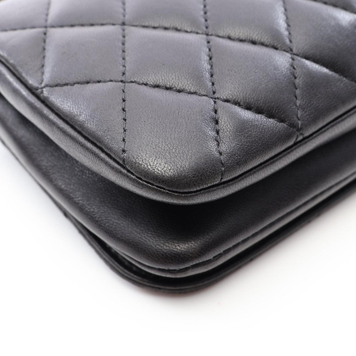 Chanel Black Handbag Shoulder Bag (Pre-Owned)
