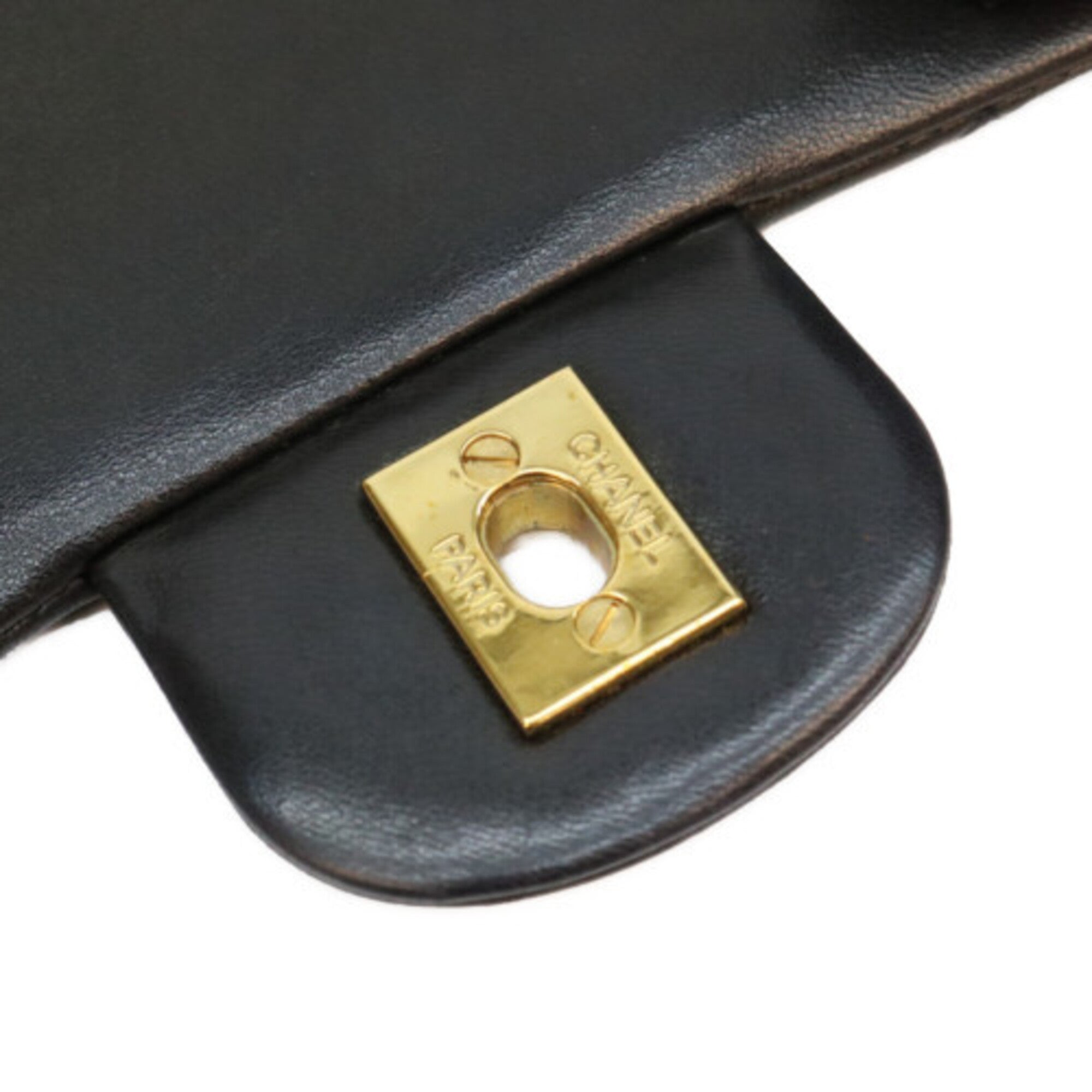 Chanel Black Leather Shoulder Bag (Pre-Owned)