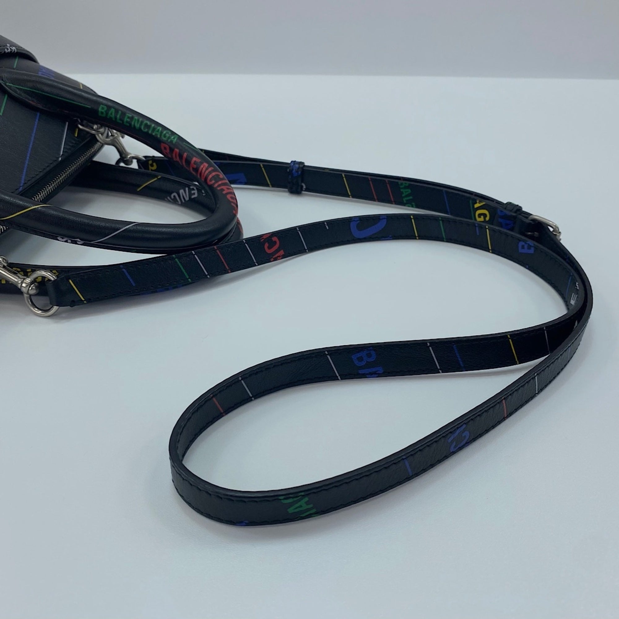 Balenciaga Black Handbag (Pre-Owned)
