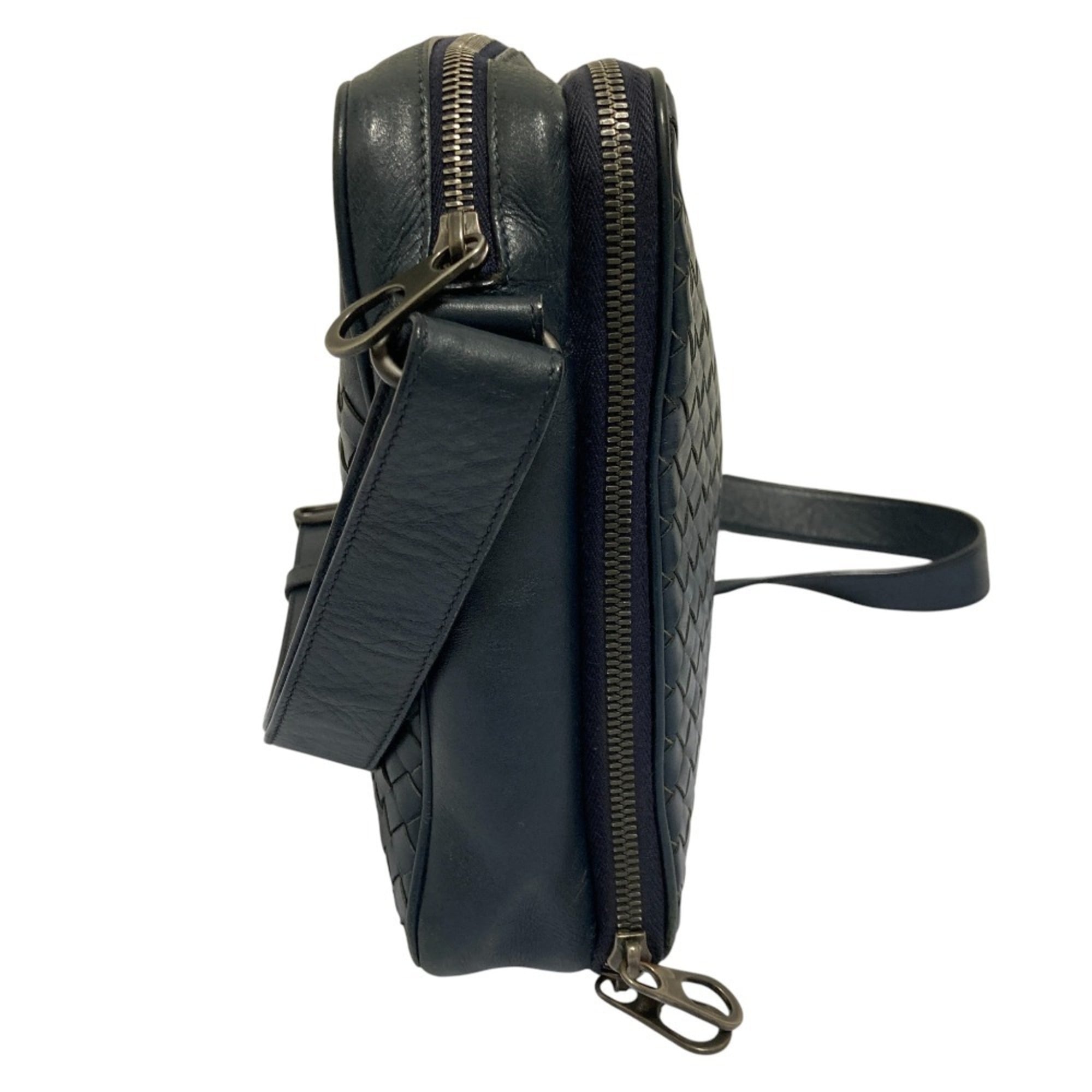 Bottega Veneta Navy Messenger Bag Shoulder Bag (Pre-Owned)