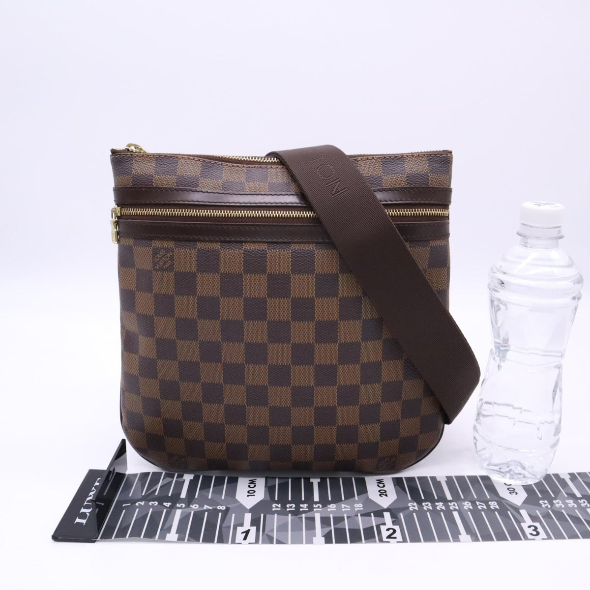 Louis Vuitton Beige Brown Coated Canvas Leather Pochette Shoulder Bag (Pre-Owned)
