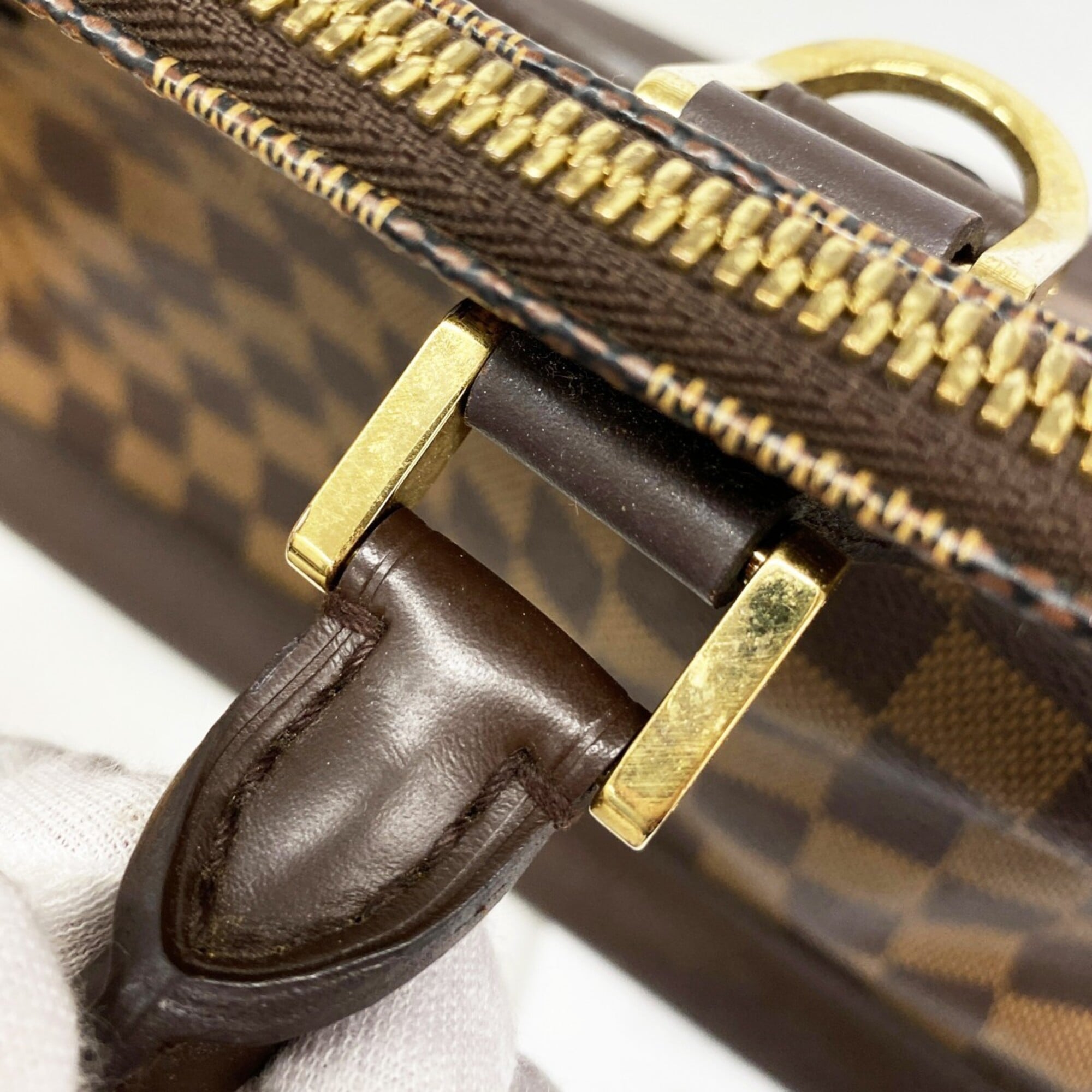 Louis Vuitton Ebene Handbag (Pre-Owned)