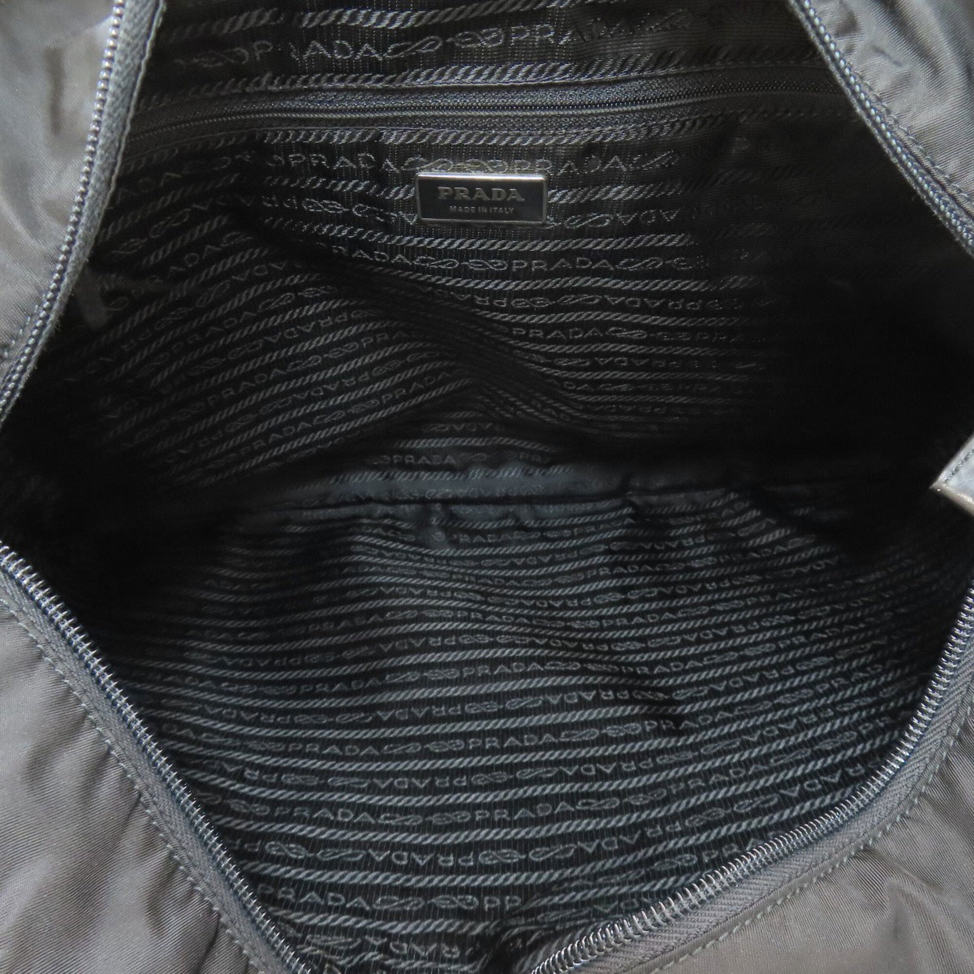 Prada Black Nylon Shoulder Bag (Pre-Owned)