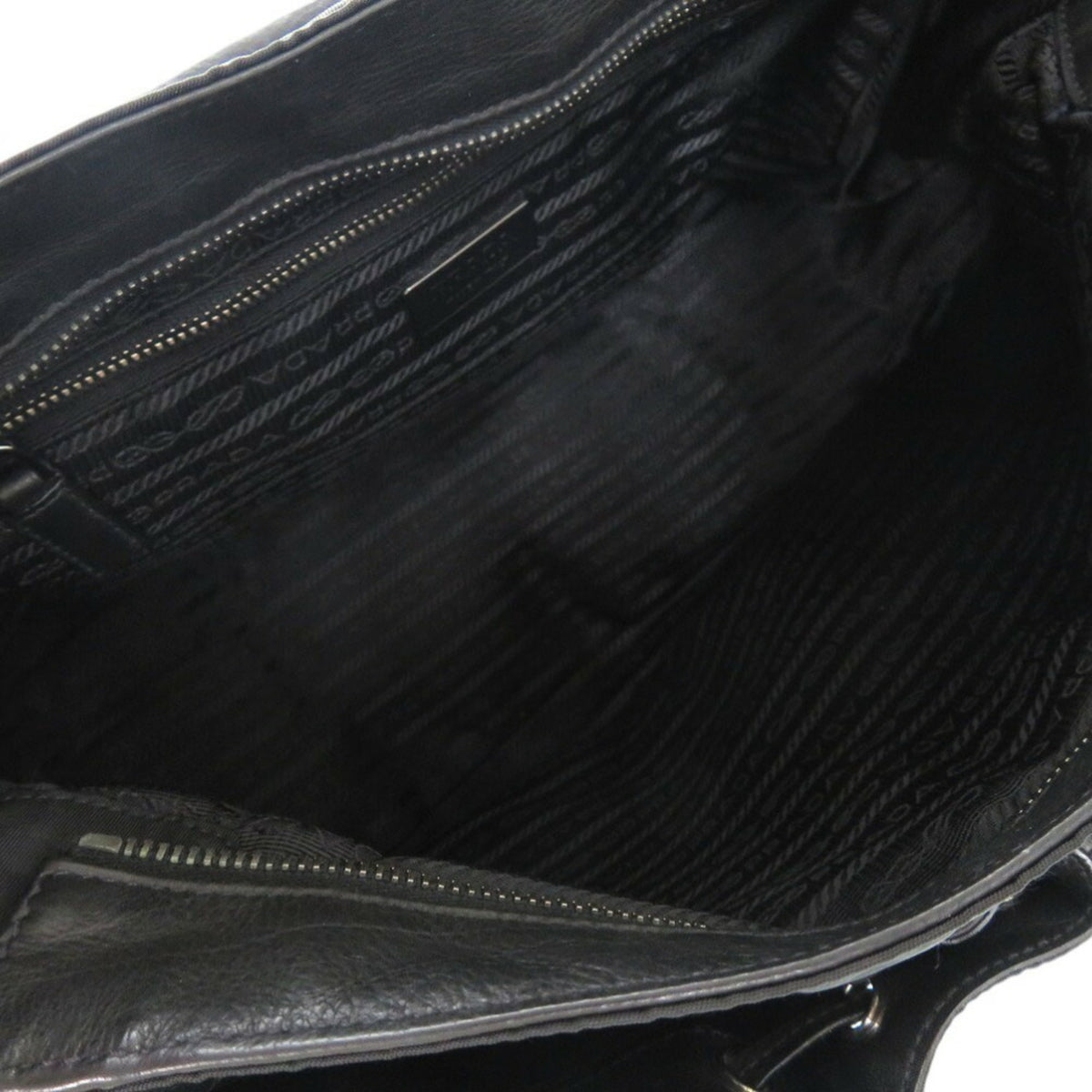 Prada Nero Leather Nylon Messenger Bag Shoulder Bag (Pre-Owned)