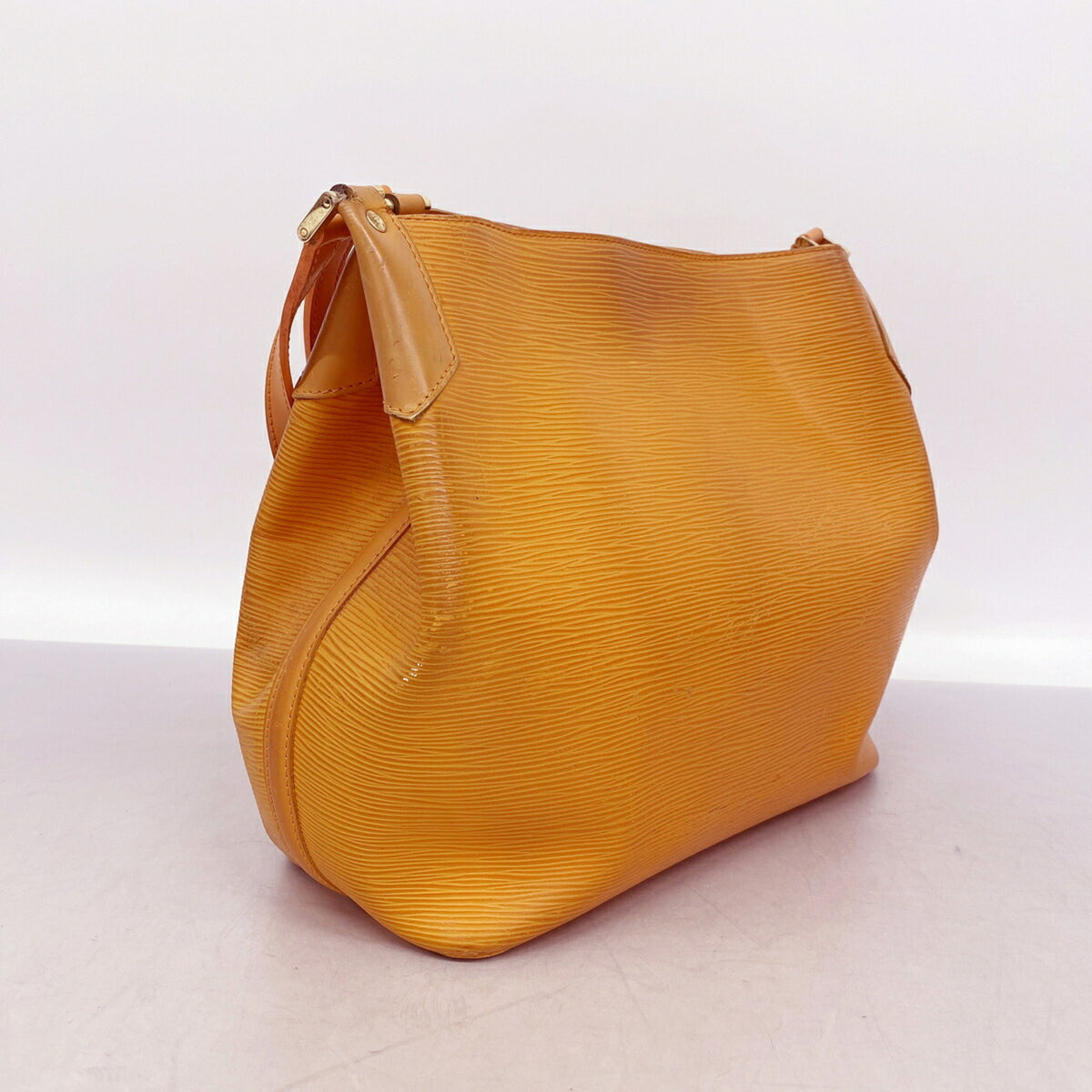 Louis Vuitton Mandarin Shoulder Bag (Pre-Owned)