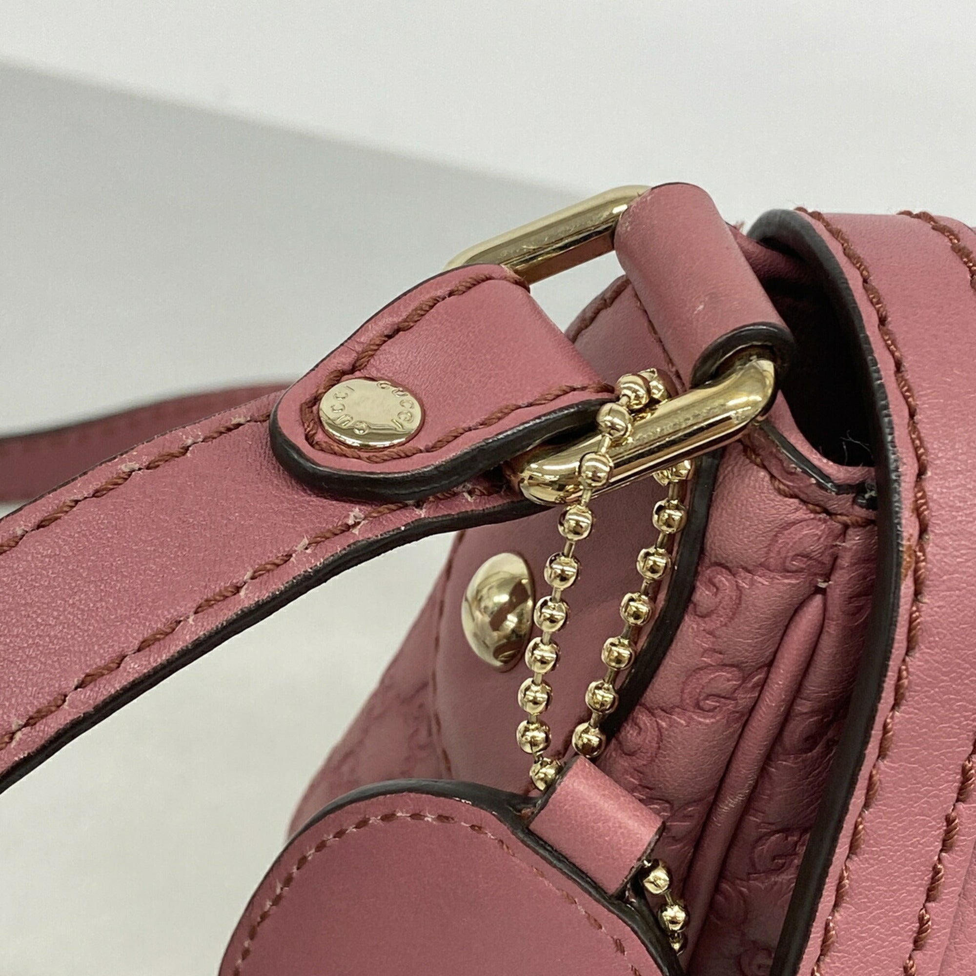 Gucci Pink Leather Shoulder Bag (Pre-Owned)