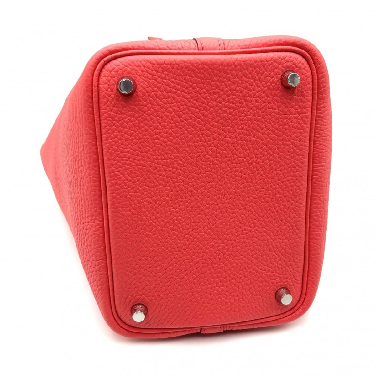 Hermes Red Color Handbag (Pre-Owned)