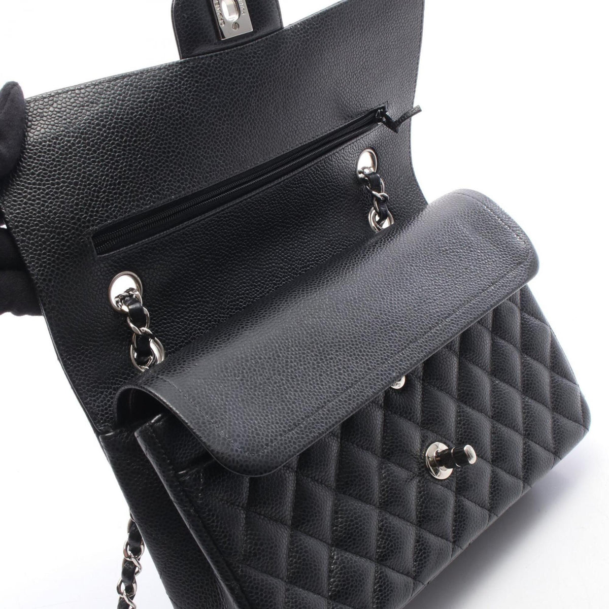 Chanel Black Grained Calfskin Handbag Shoulder Bag (Pre-Owned)