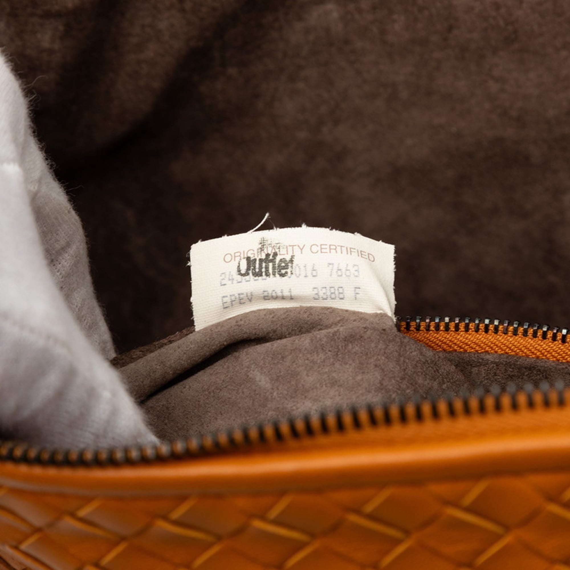 Bottega Veneta Orange Leather Shoulder Bag (Pre-Owned)