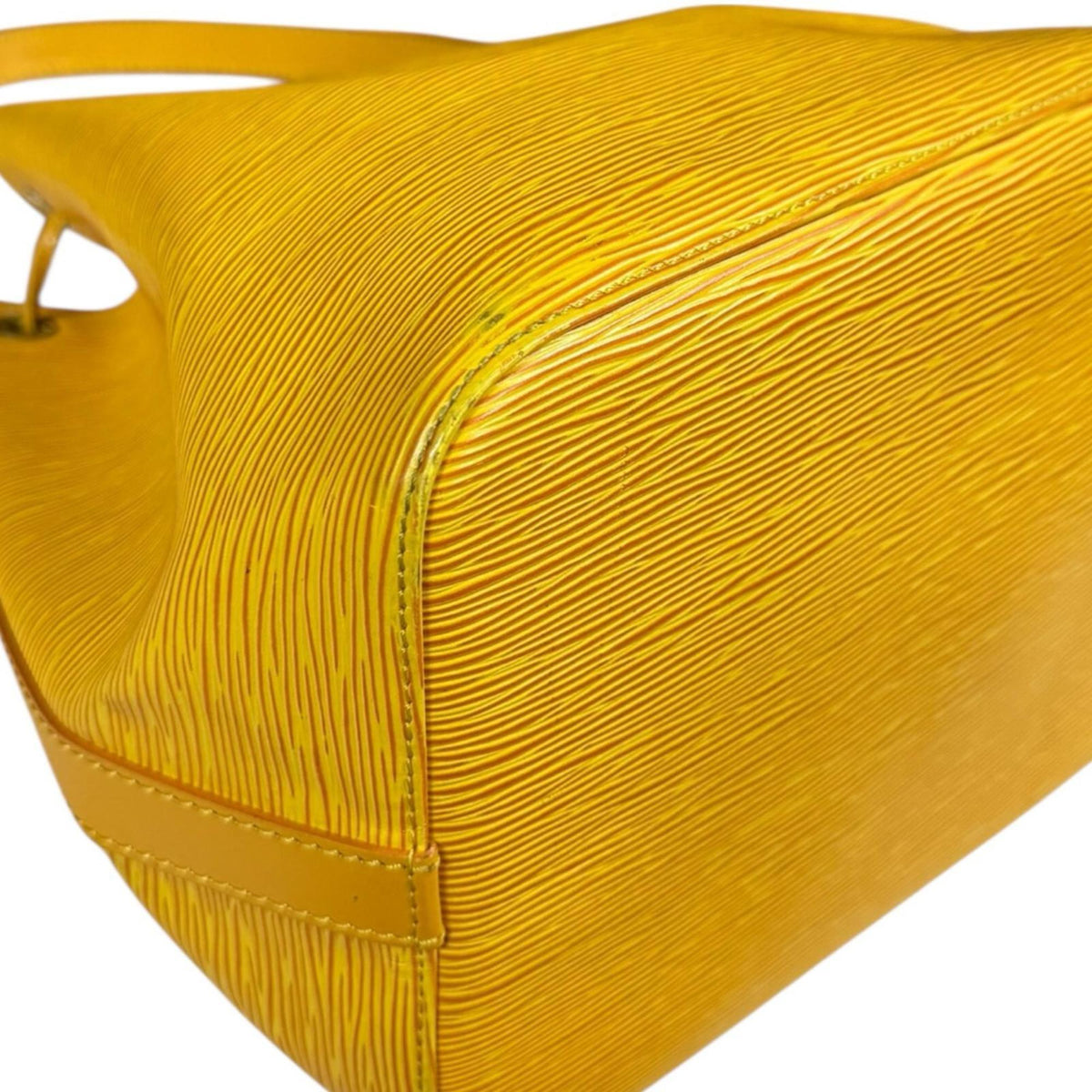Louis Vuitton Epi Yellow Epi Leather Shoulder Bag (Pre-Owned)