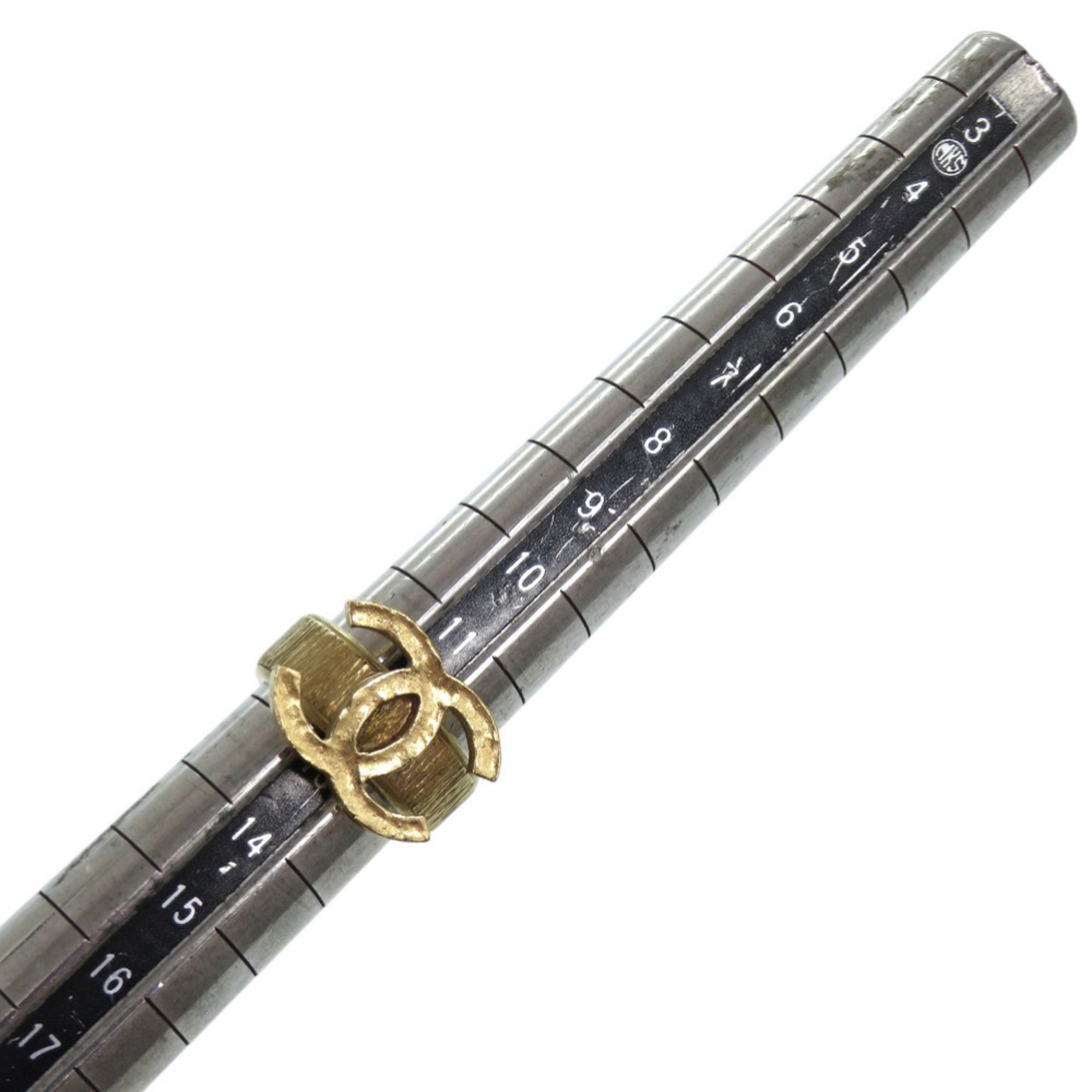 Chanel Gold Black Metal Band Ring (Pre-Owned)