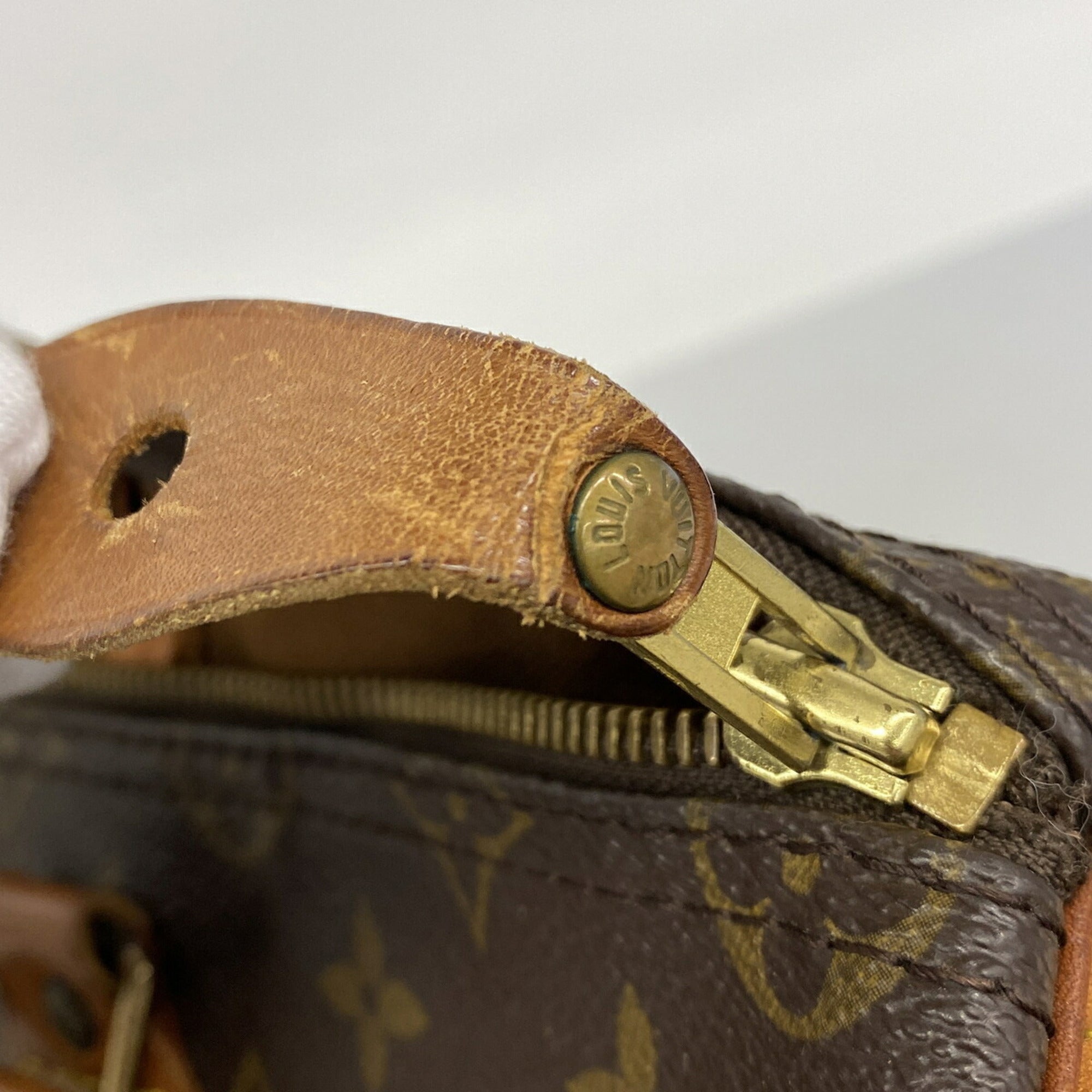 Louis Vuitton Brown Handbag (Pre-Owned)
