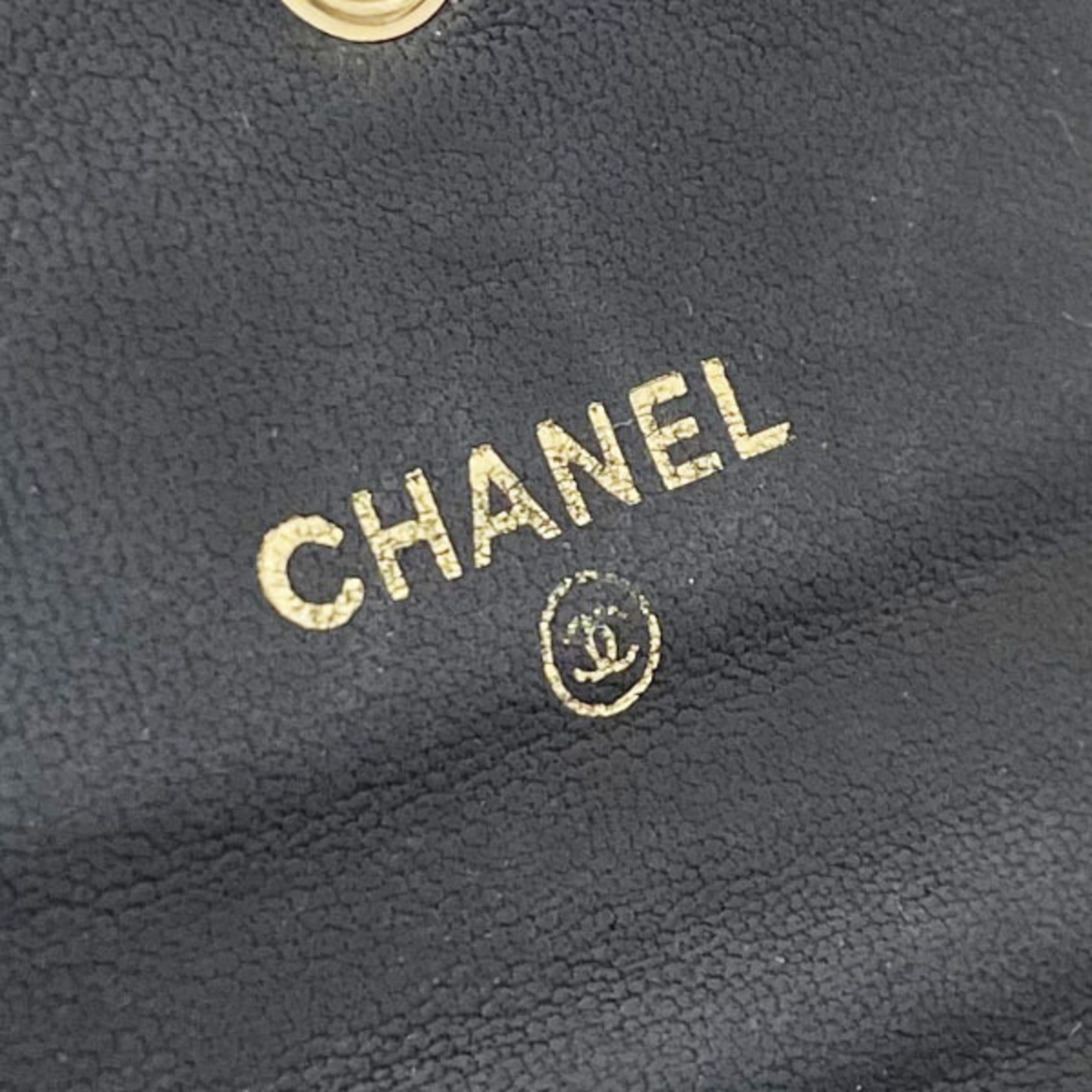 Chanel Black Grained Calfskin Wallet (Tri-Fold) (Pre-Owned)