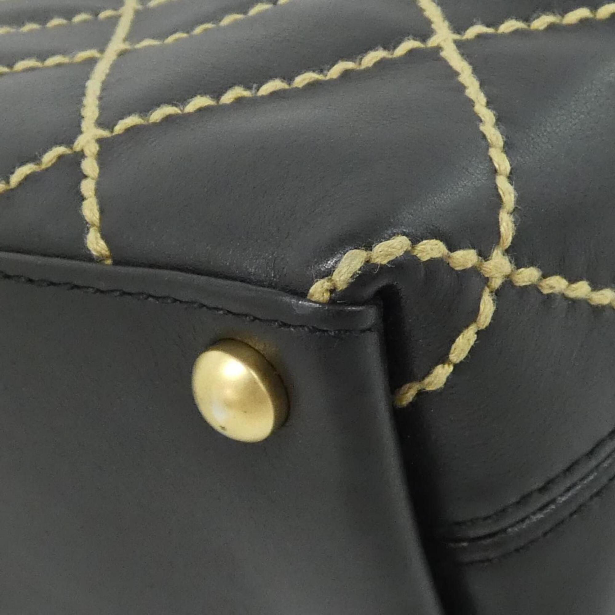 Chanel Beige Black Leather Handbag (Pre-Owned)