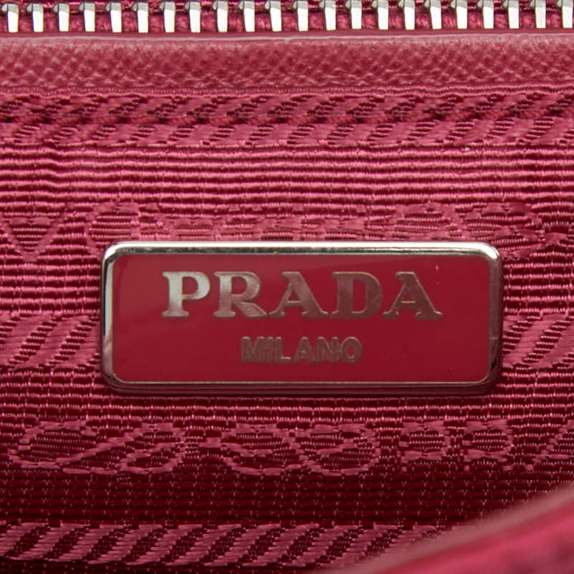 Prada Pink Nylon Shoulder Bag (Pre-Owned)