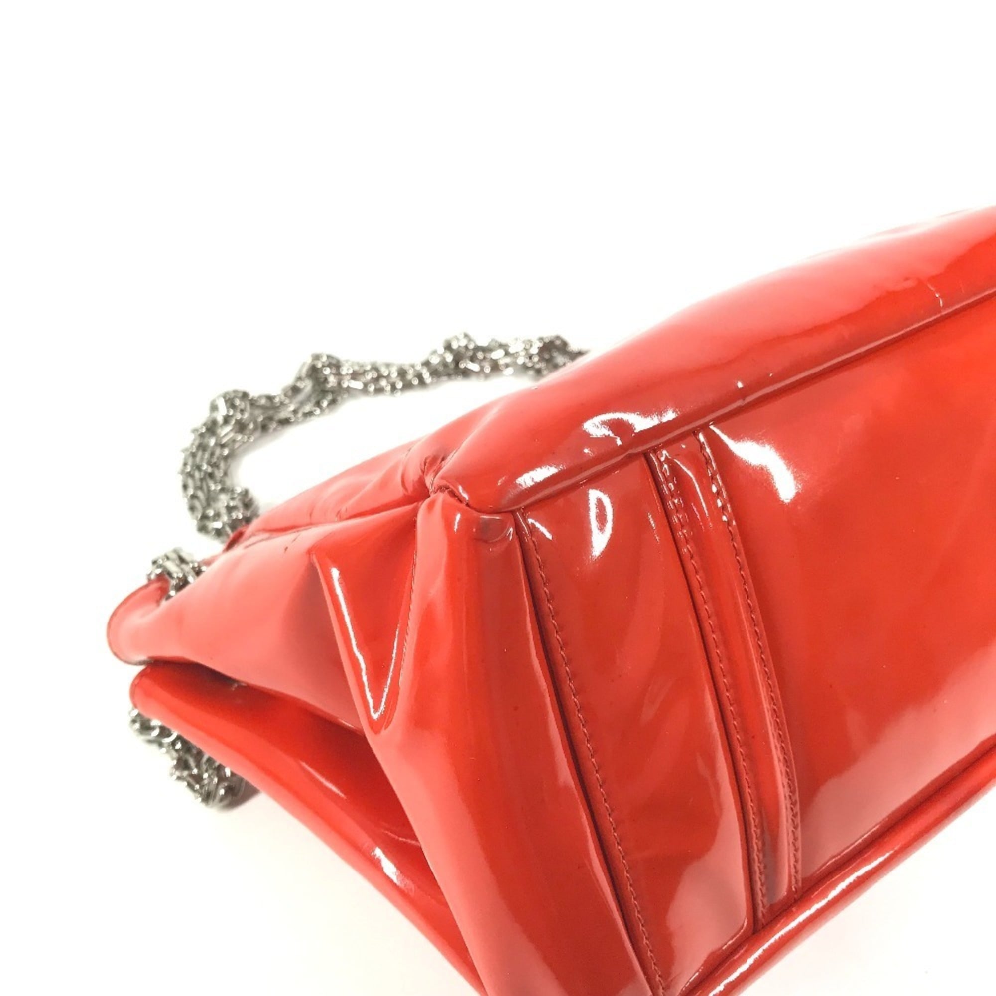 Chanel Orange Red Color Patent Leather Shoulder Bag (Pre-Owned)