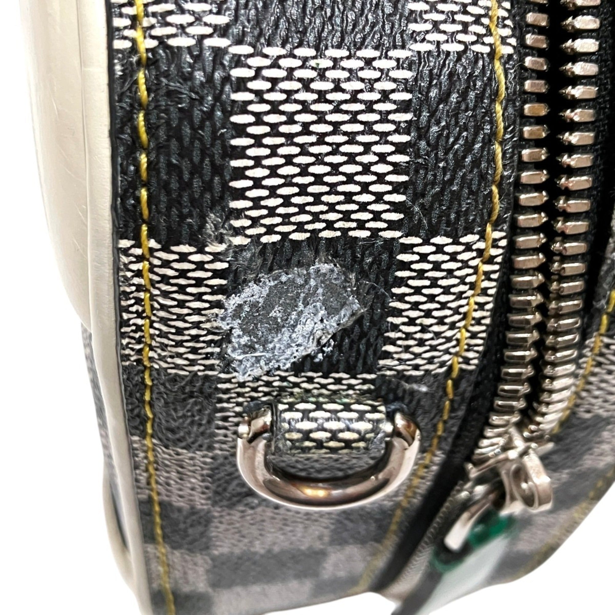 Louis Vuitton Damier Damier Canvas Galle Gray Multi-Color Canvas Leather Handbag (Pre-Owned)