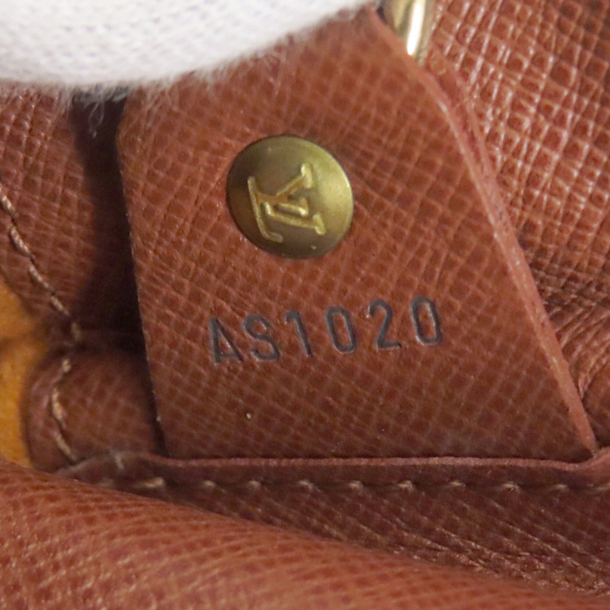 Louis Vuitton Monogram Monogram Shoulder Bag (Pre-Owned)