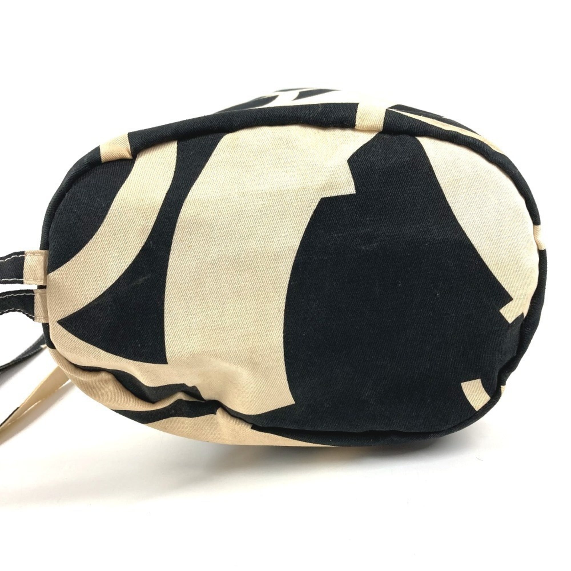 Chanel Black White Cotton Shoulder Bag (Pre-Owned)