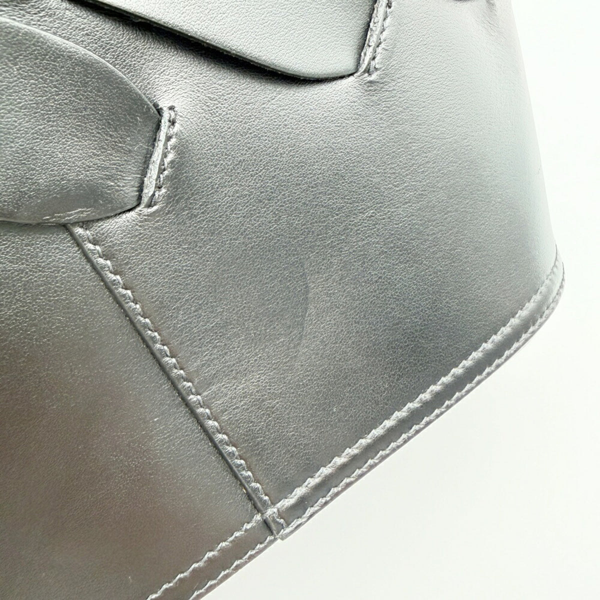 Prada Black Leather Tote Bag (Pre-Owned)