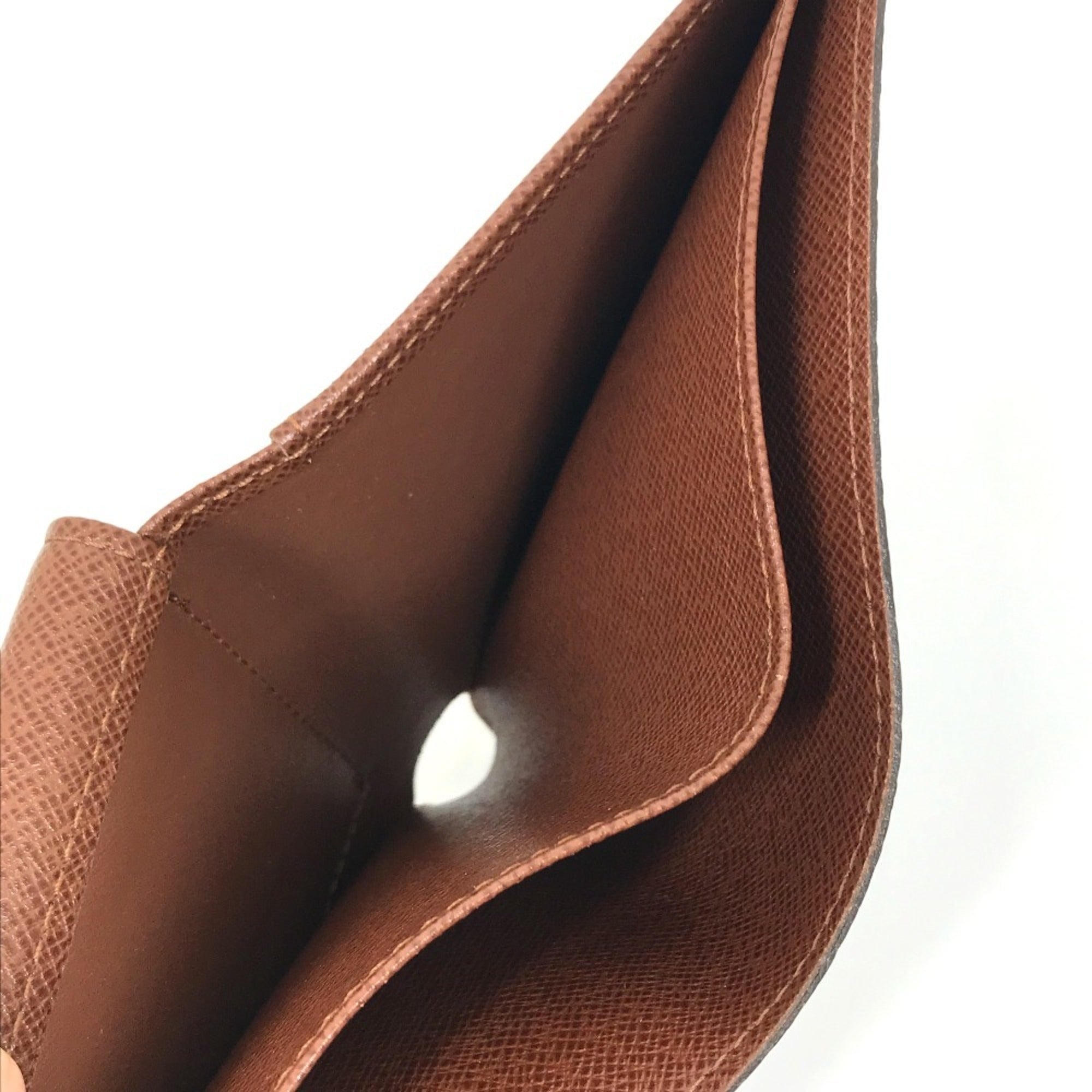 Louis Vuitton Monogram Brown Monogram Wallet (Bi-Fold) (Pre-Owned)