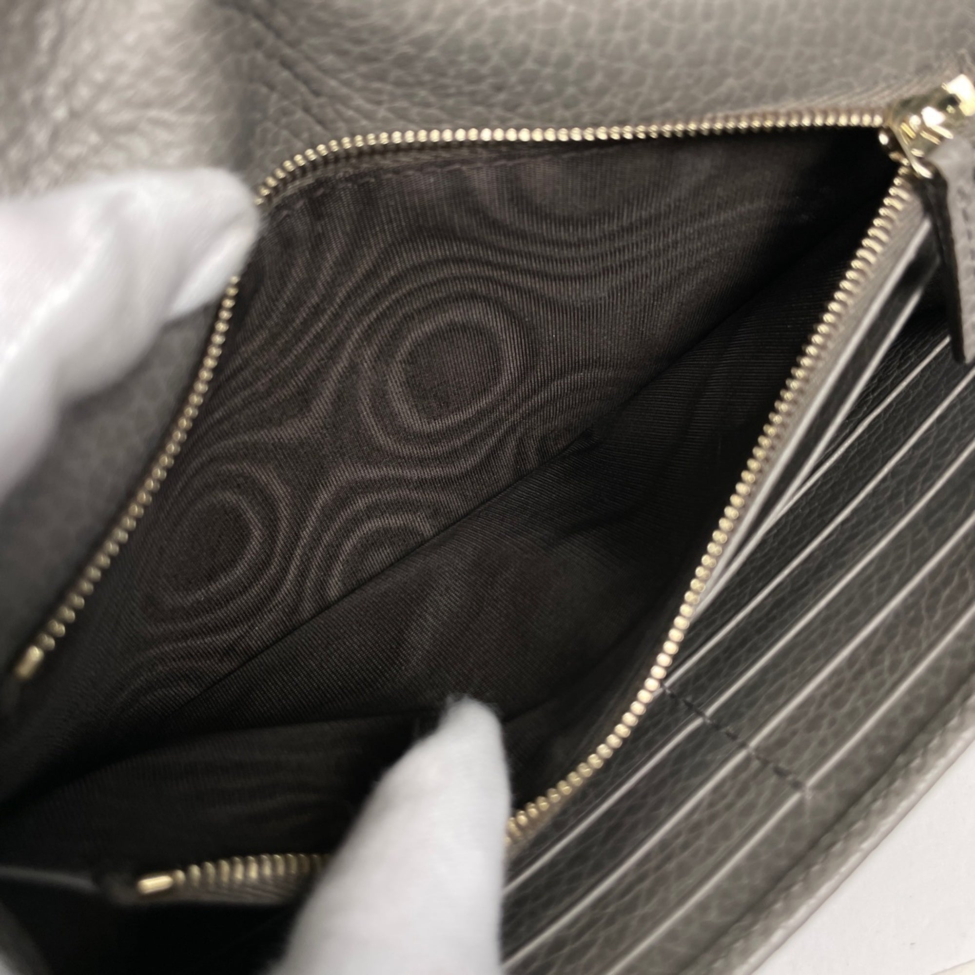 Gucci Gray Leather Chain/Shoulder Wallet (Pre-Owned)