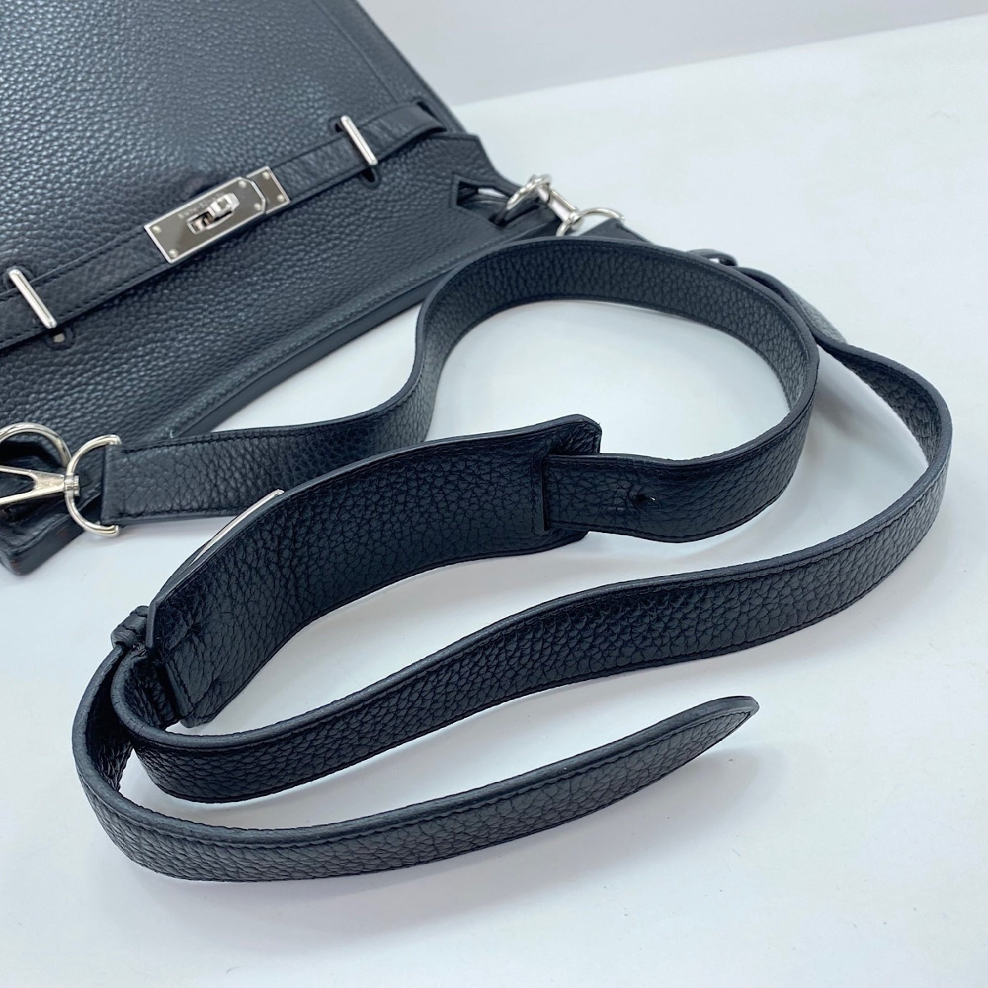Hermes Jypsiere Black Shoulder Bag (Pre-Owned)