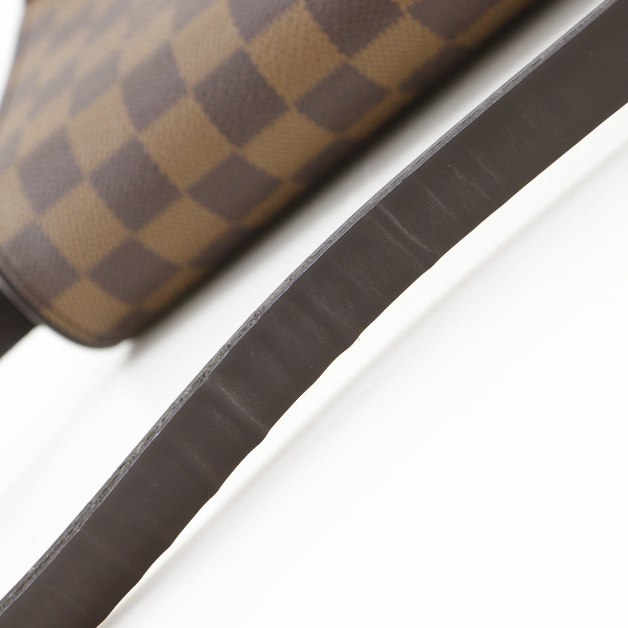 Louis Vuitton Damier Brown Damier Canvas Shoulder Bag (Pre-Owned)
