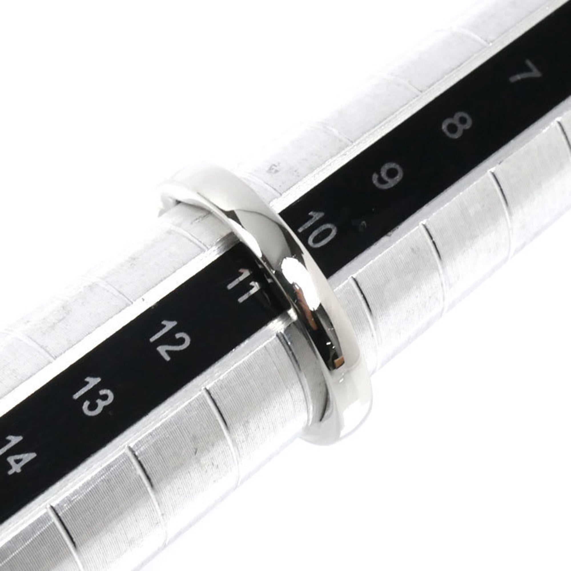 Chanel Platinum 950 Band Ring (Pre-Owned)