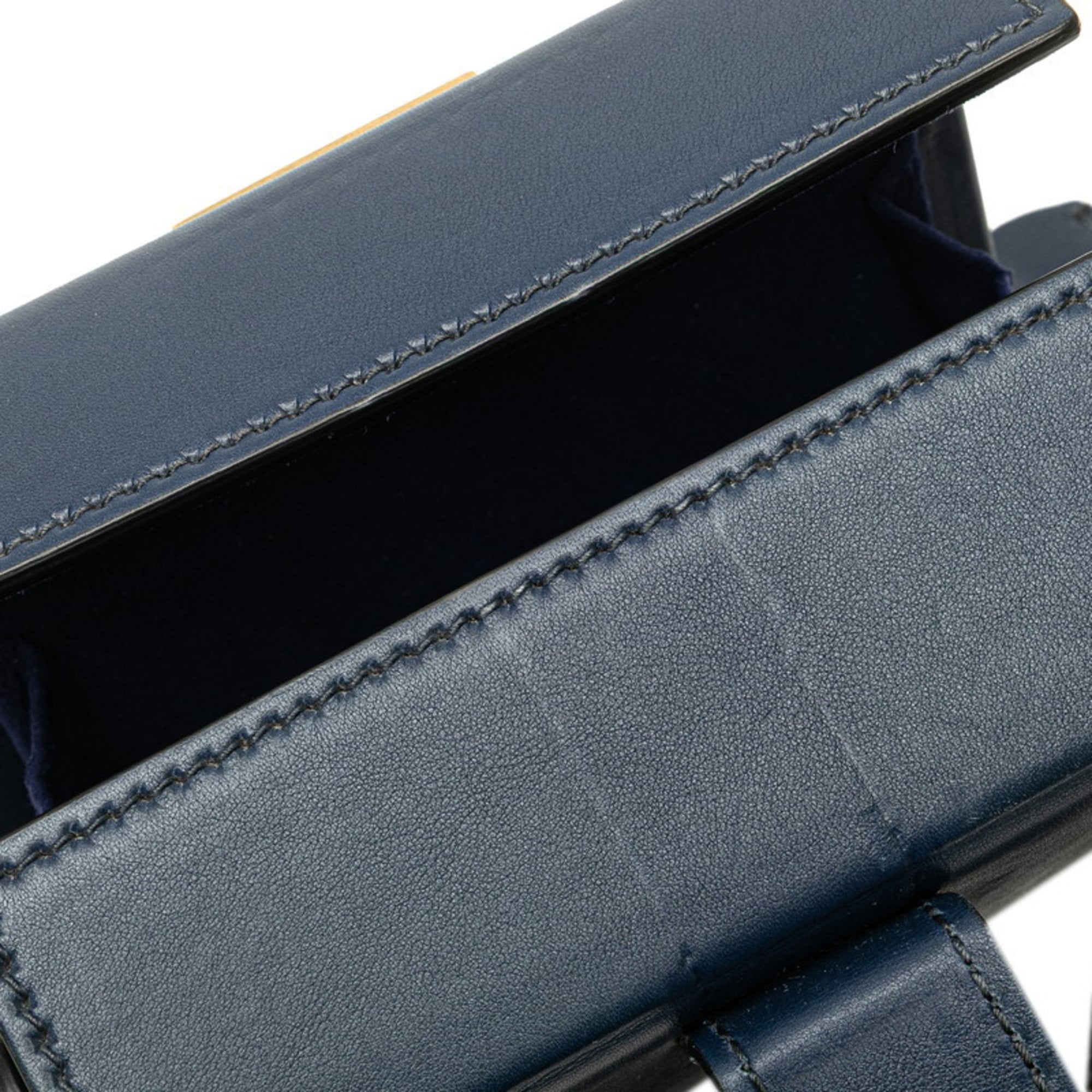 Christian Dior Navy Leather Shoulder Bag (Pre-Owned)