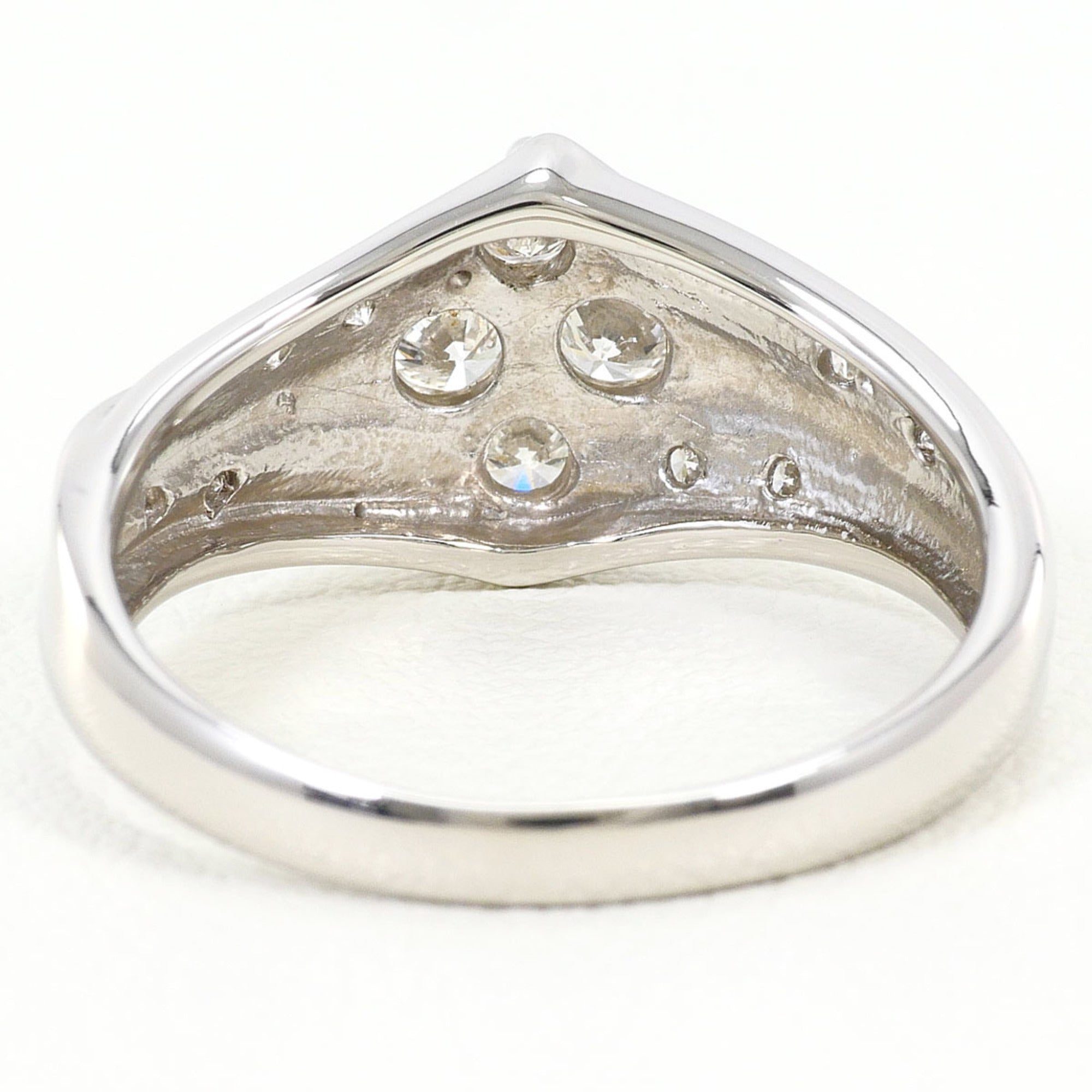 Unbranded Platinum Platinum 900 Band Ring (Pre-Owned)