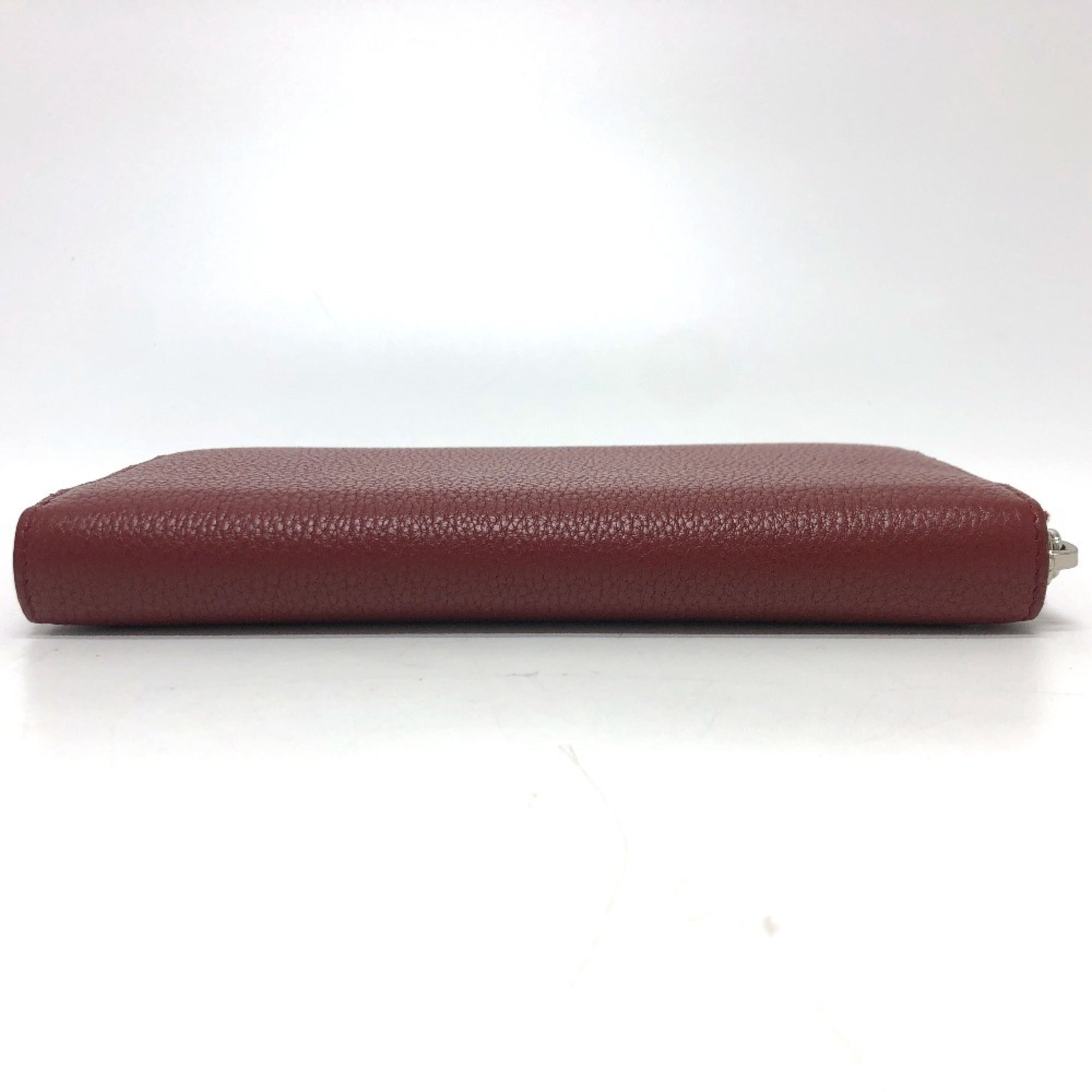 Prada Red Color Leather Long Wallet (Bi-Fold) (Pre-Owned)