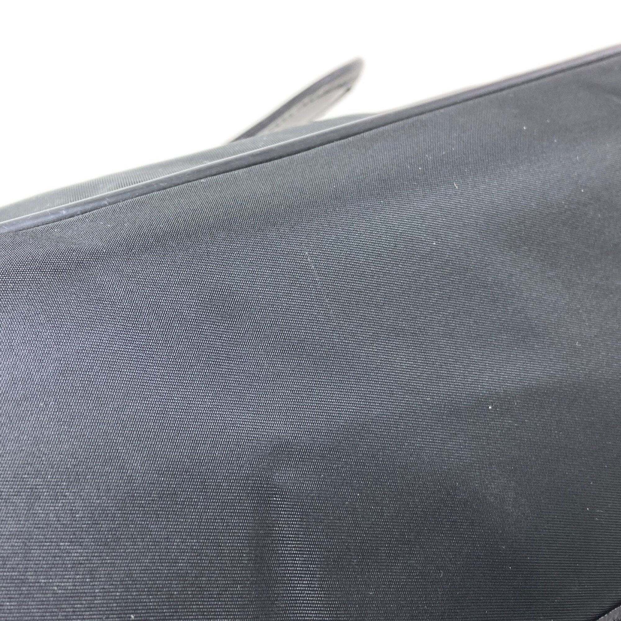 Prada Black Nylon Shoulder Bag (Pre-Owned)