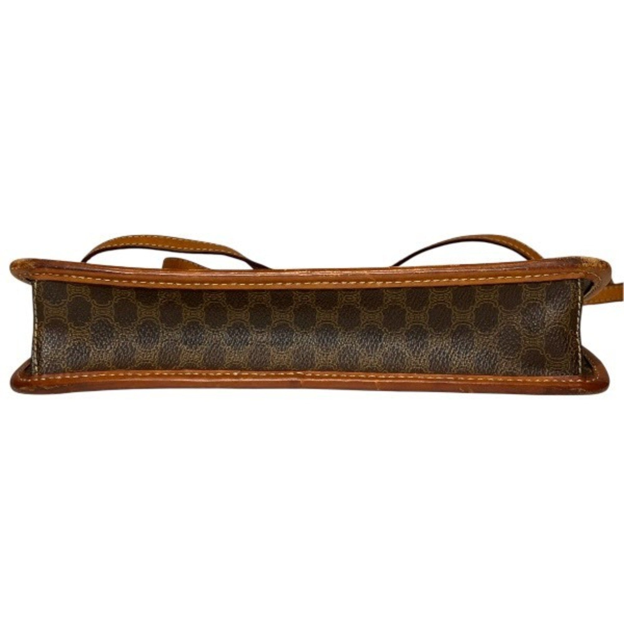 Celine Brown Leather Shoulder Bag (Pre-Owned)