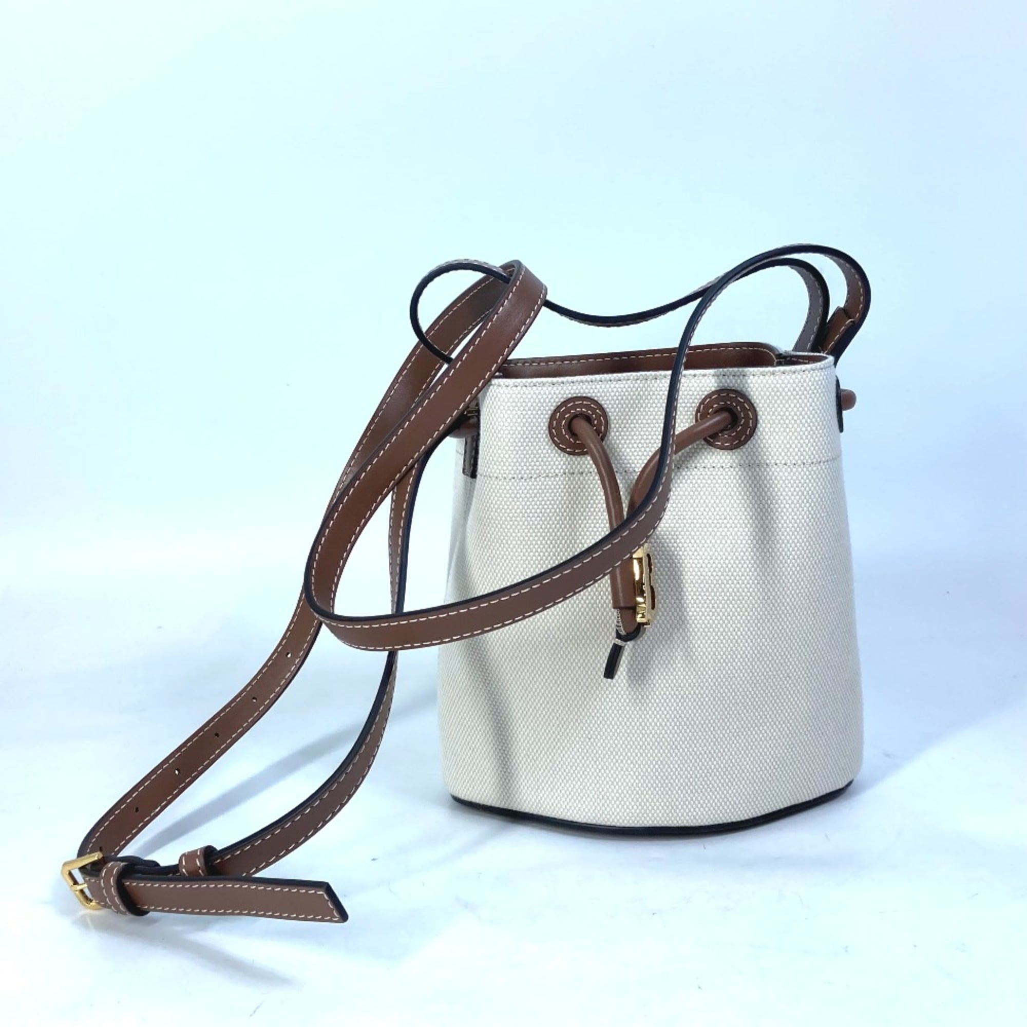 Burberry Beige Other Tote Bag (Pre-Owned)