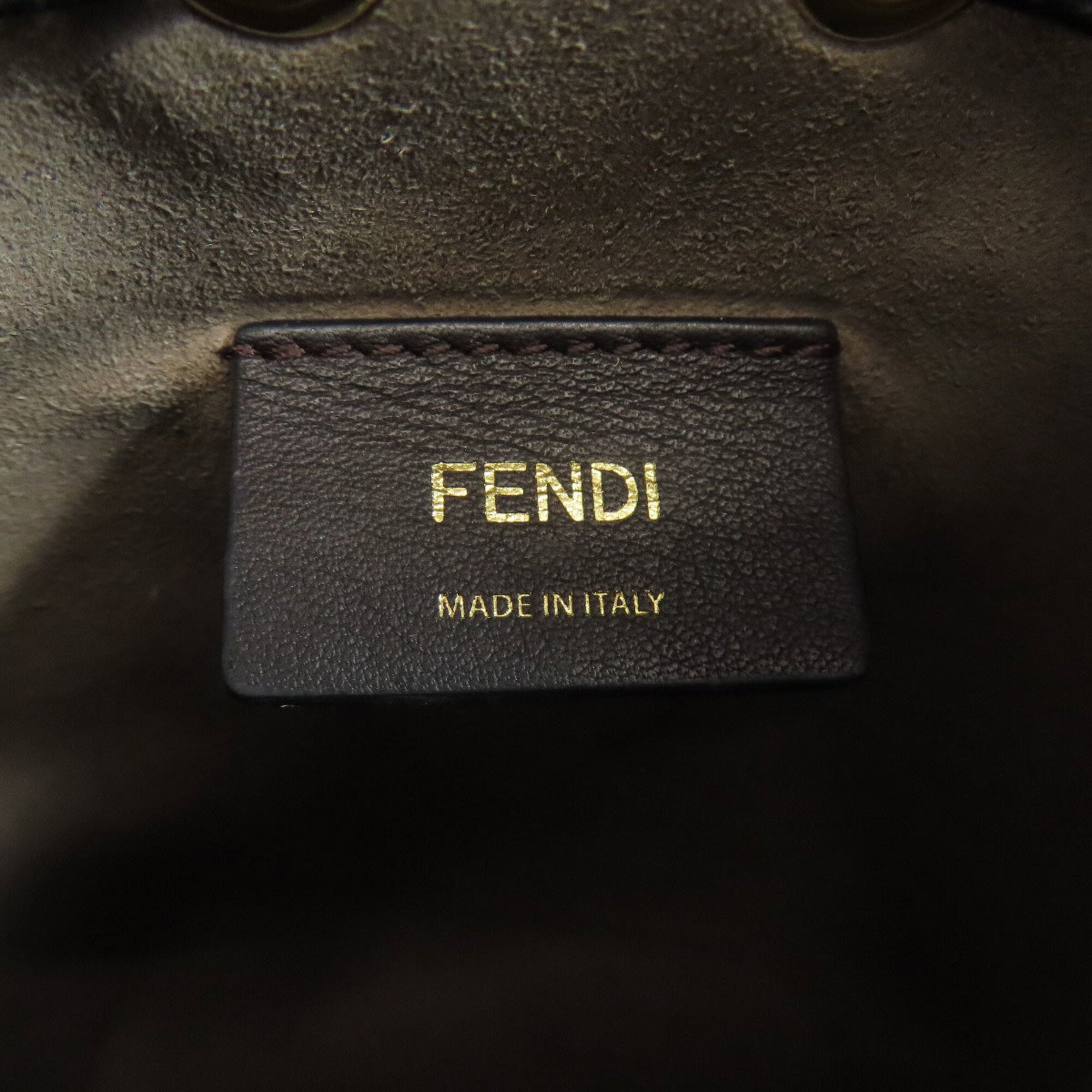 Fendi Black Leather Handbag (Pre-Owned)