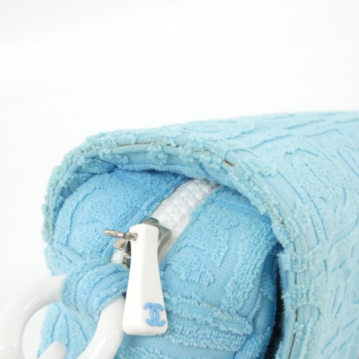 Chanel Light Blue Pile Fabric Shoulder Bag (Pre-Owned)