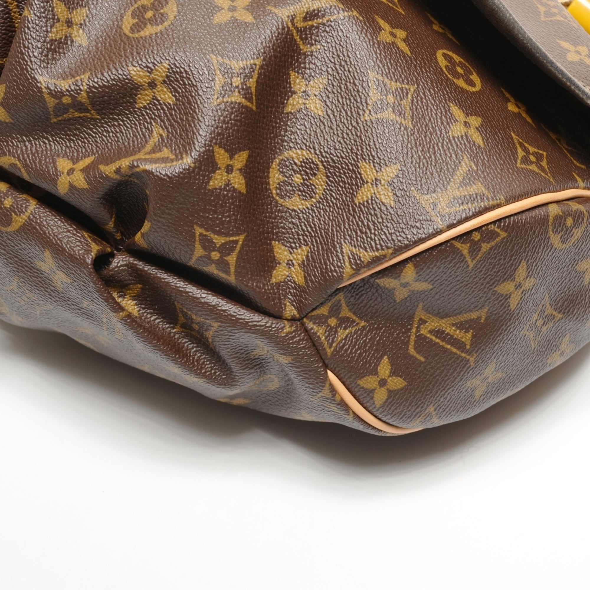 Louis Vuitton Monogram Brown Monogram Shoulder Bag (Pre-Owned)