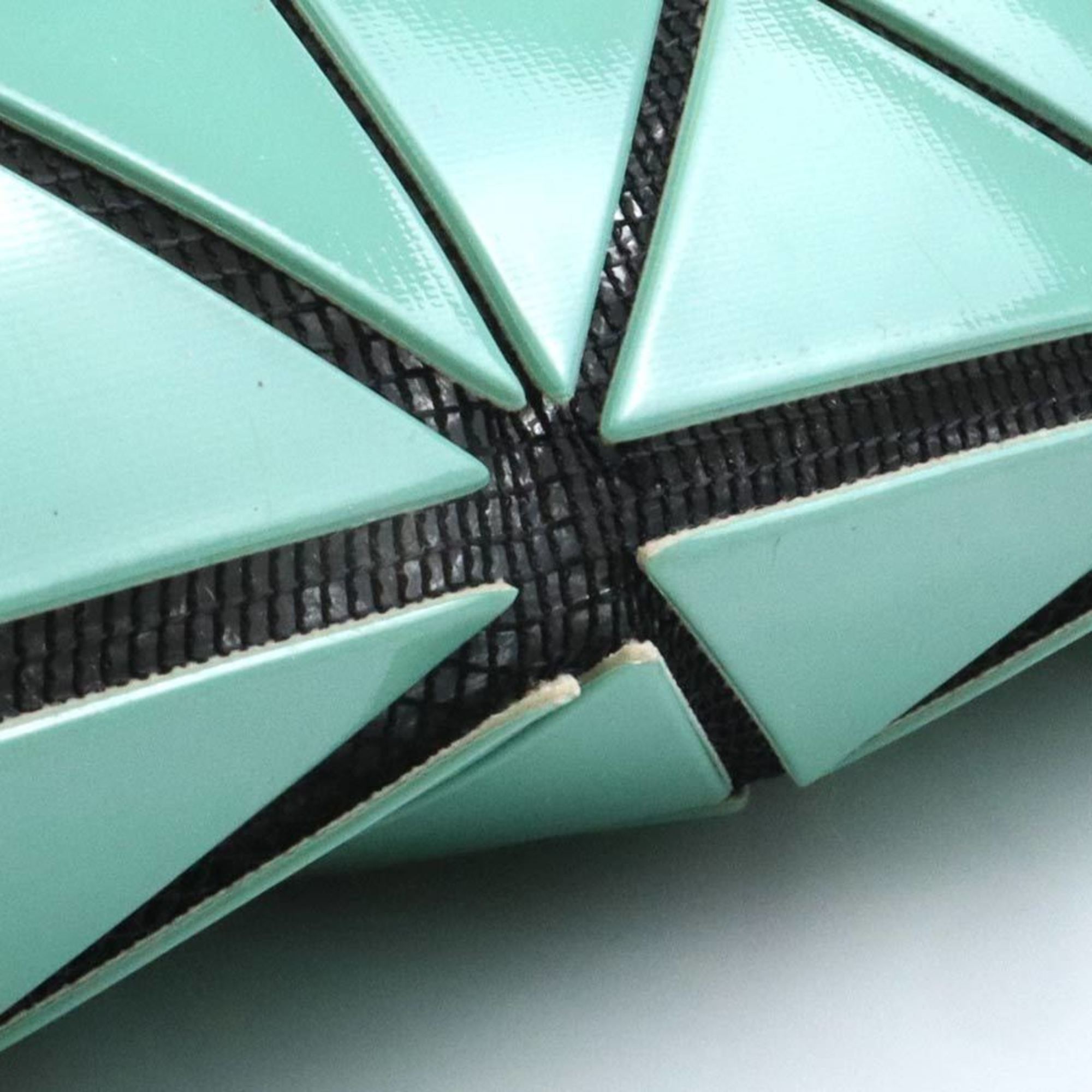 Issey Miyake Green Pvc Handbag (Pre-Owned)