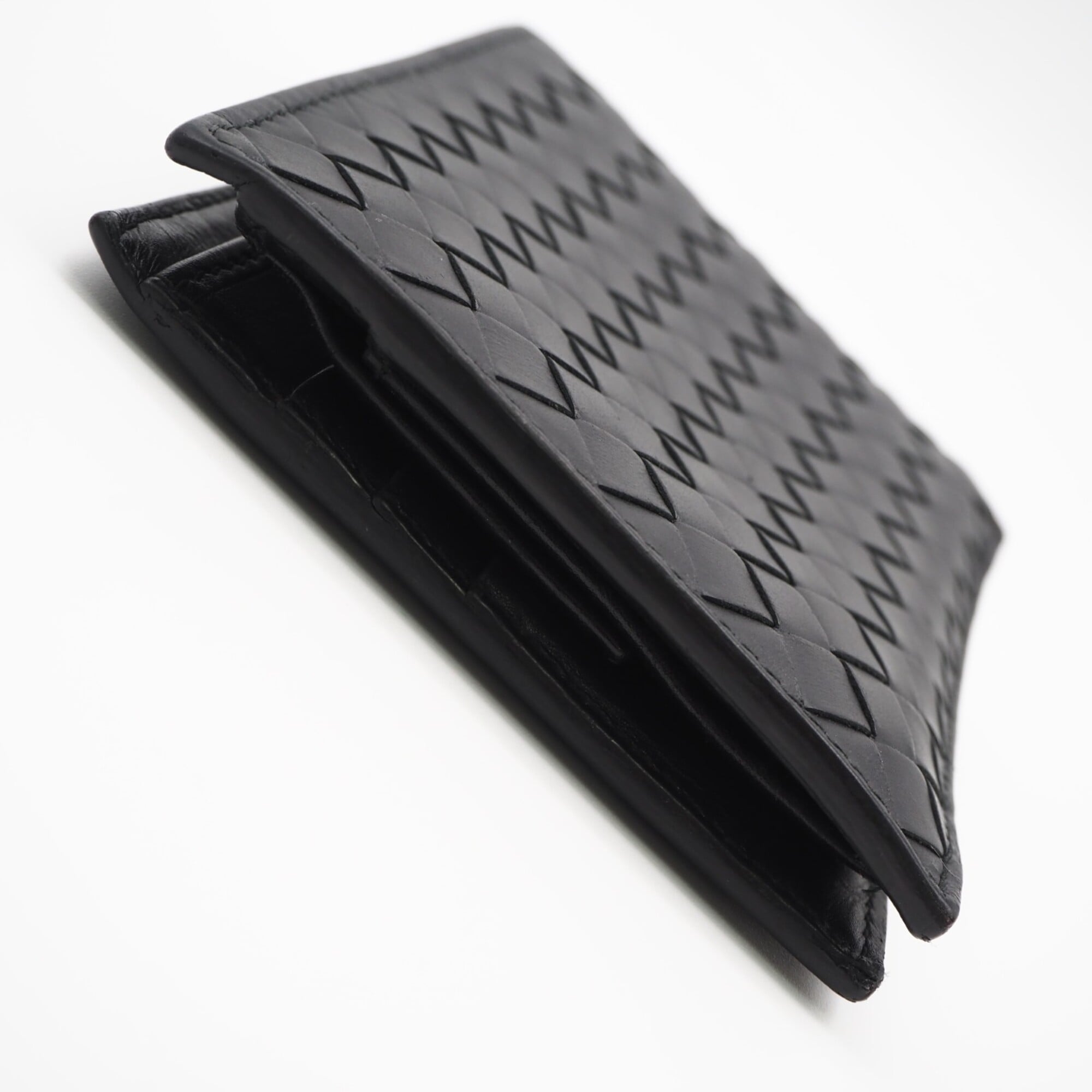Bottega Veneta Intrecciato Black Leather Wallet (Bi-Fold) (Pre-Owned)