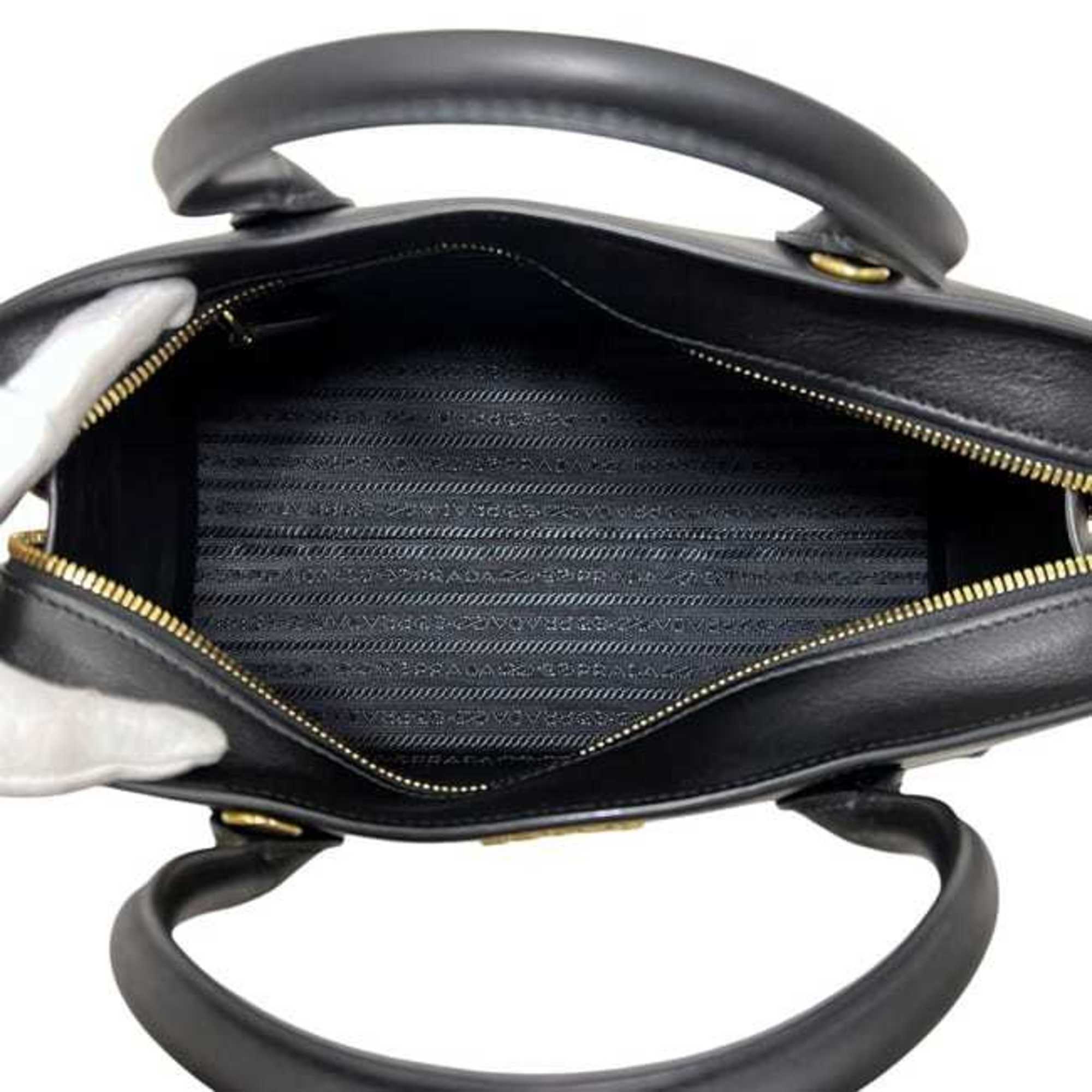 Prada Black Nero Leather Handbag Shoulder Bag (Pre-Owned)