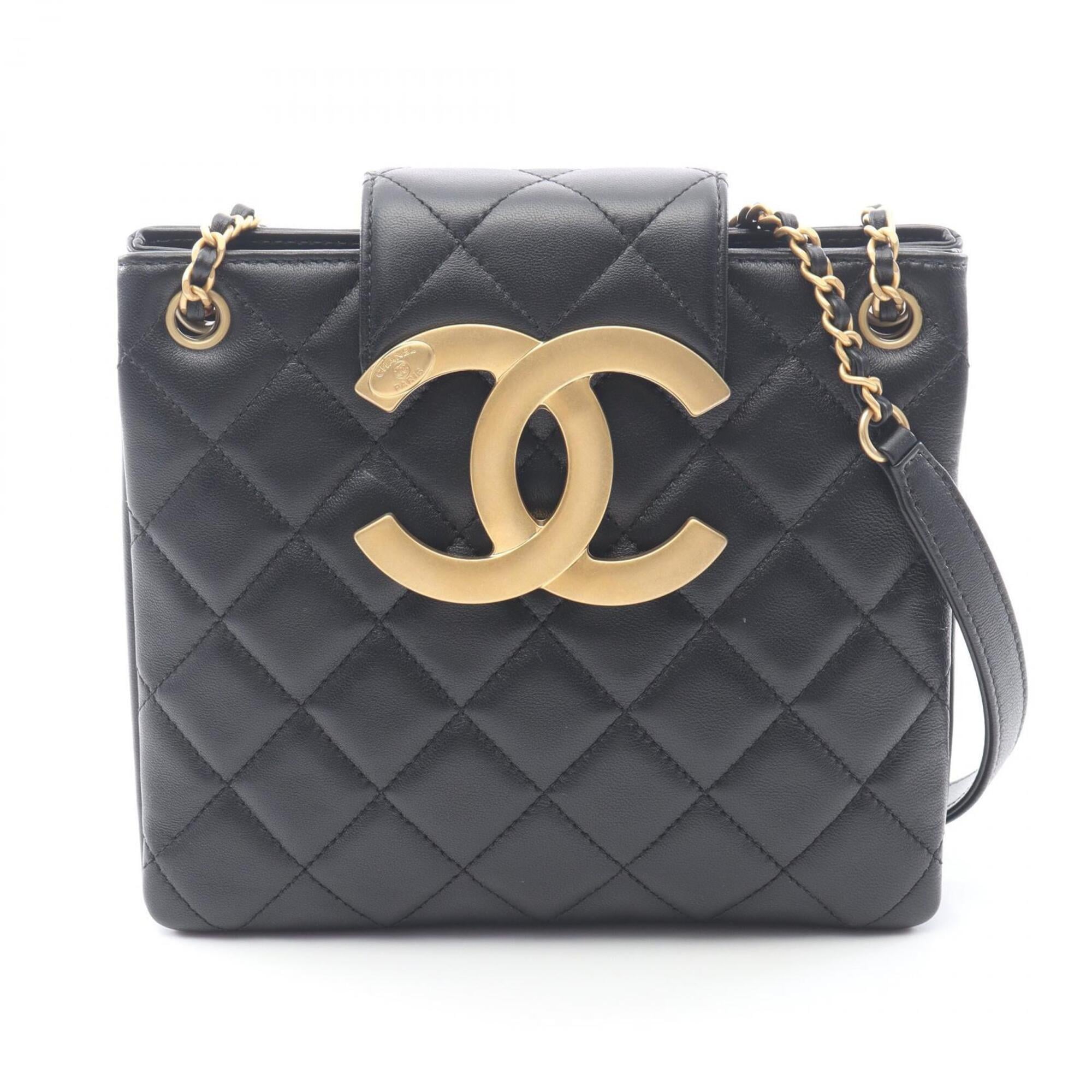 Chanel Black Leather Handbag Shoulder Bag (Pre-Owned)