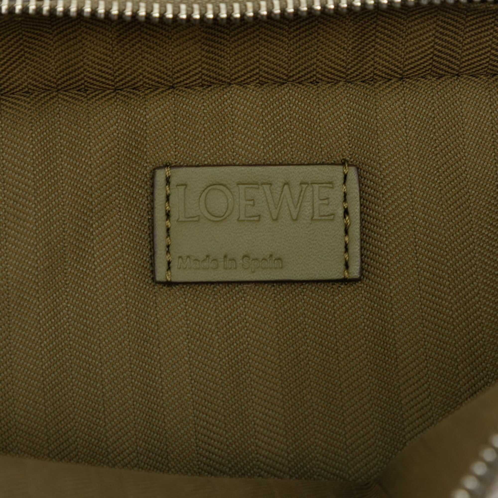 Loewe Green Khaki Shoulder Bag (Pre-Owned)