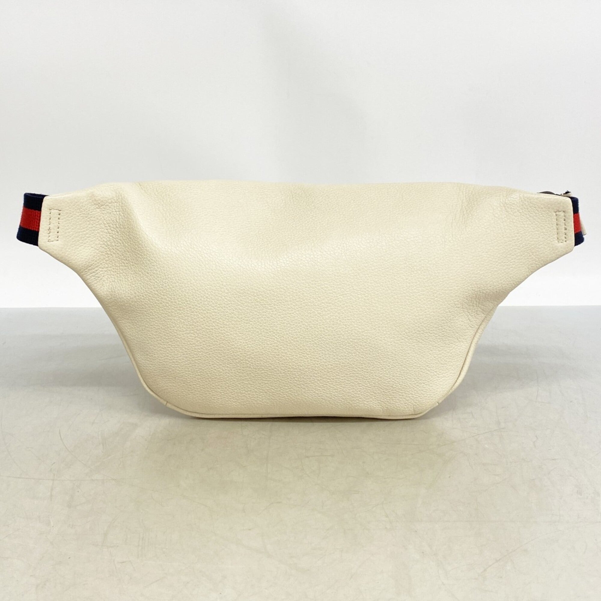 Gucci White Leather Fanny Pack (Pre-Owned)