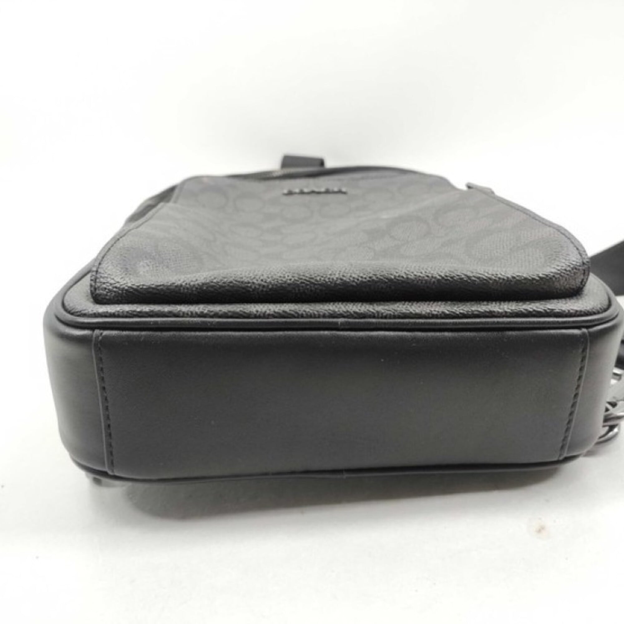 Coach Black Pvc Leather Shoulder Bag Sling Bag (Pre-Owned)