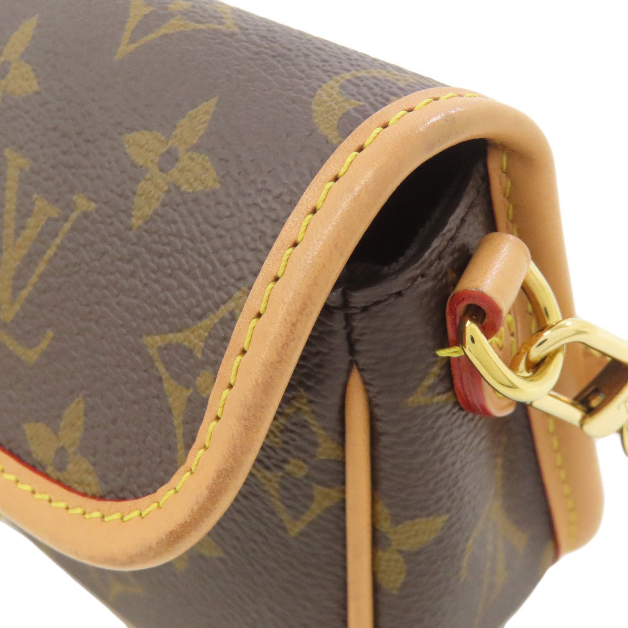 Louis Vuitton Brown Monogram Handbag (Pre-Owned)