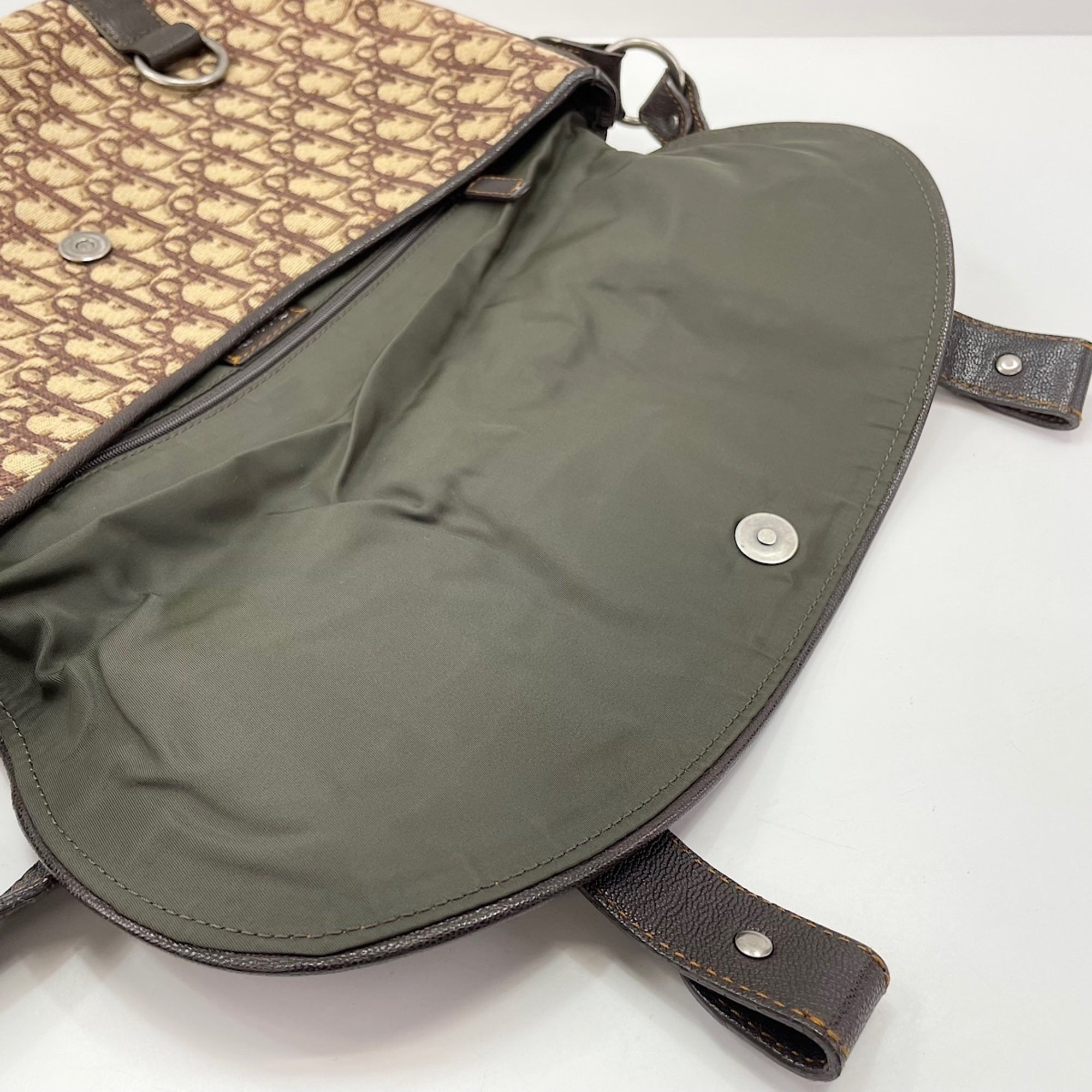Christian Dior Brown Shoulder Bag (Pre-Owned)