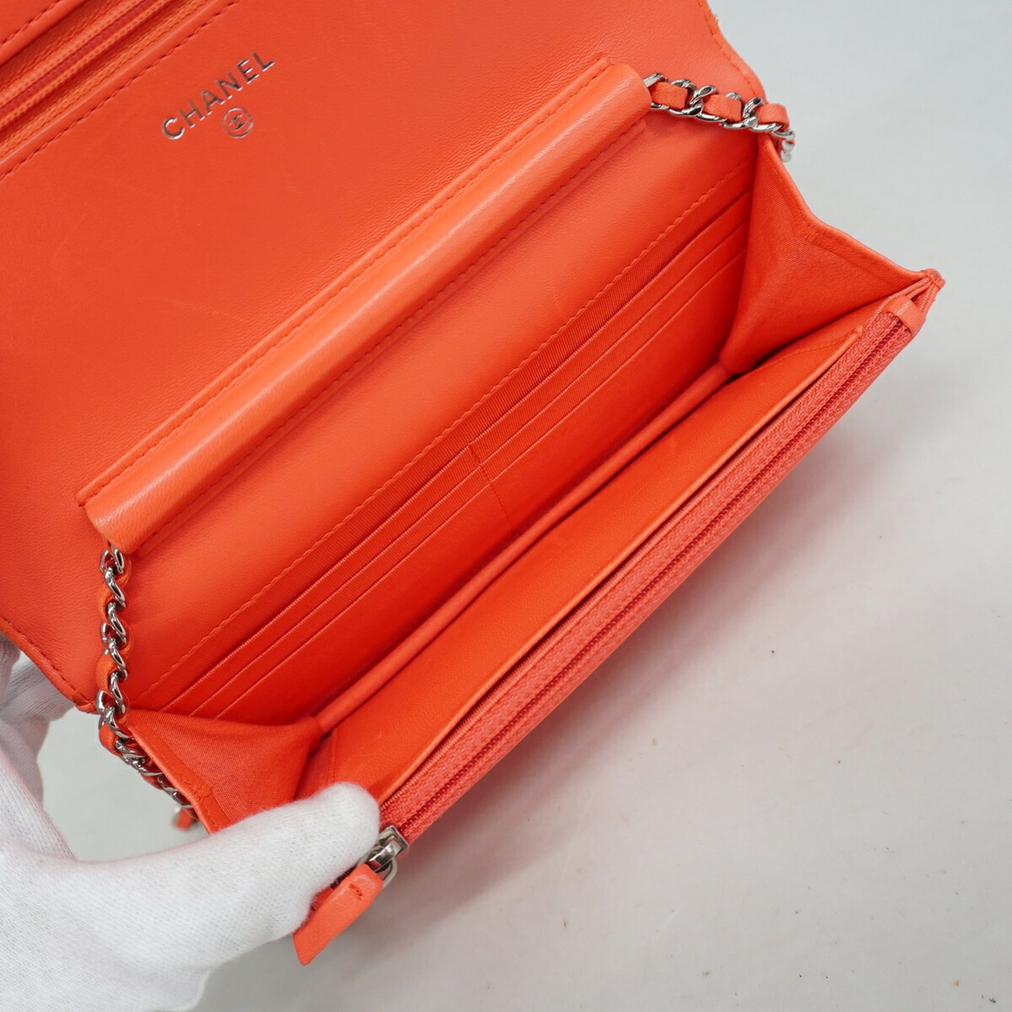 Chanel Orange Leather Chain/Shoulder Wallet (Pre-Owned)