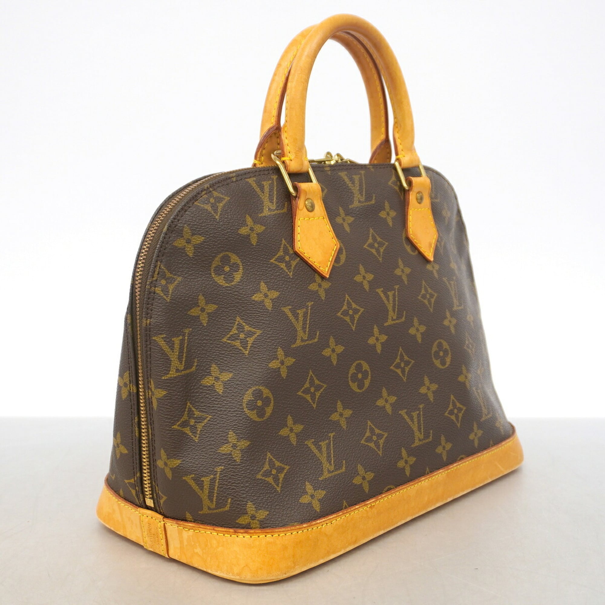 Louis Vuitton Brown Handbag (Pre-Owned)