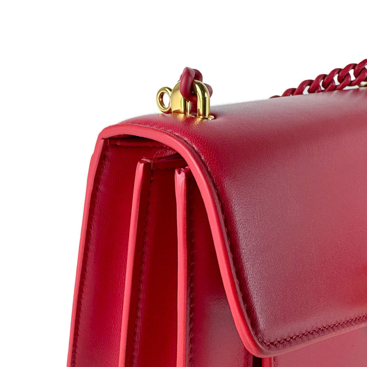 Bvlgari Red Color Leather Handbag Shoulder Bag (Pre-Owned)